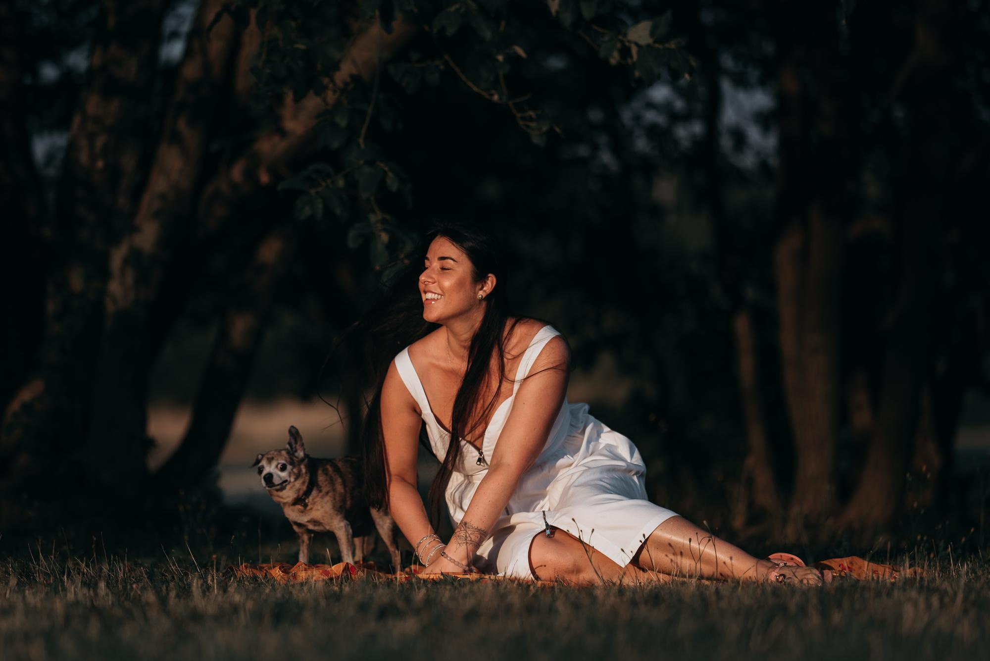 Elena and Vegas. Real moments between people and their dogs