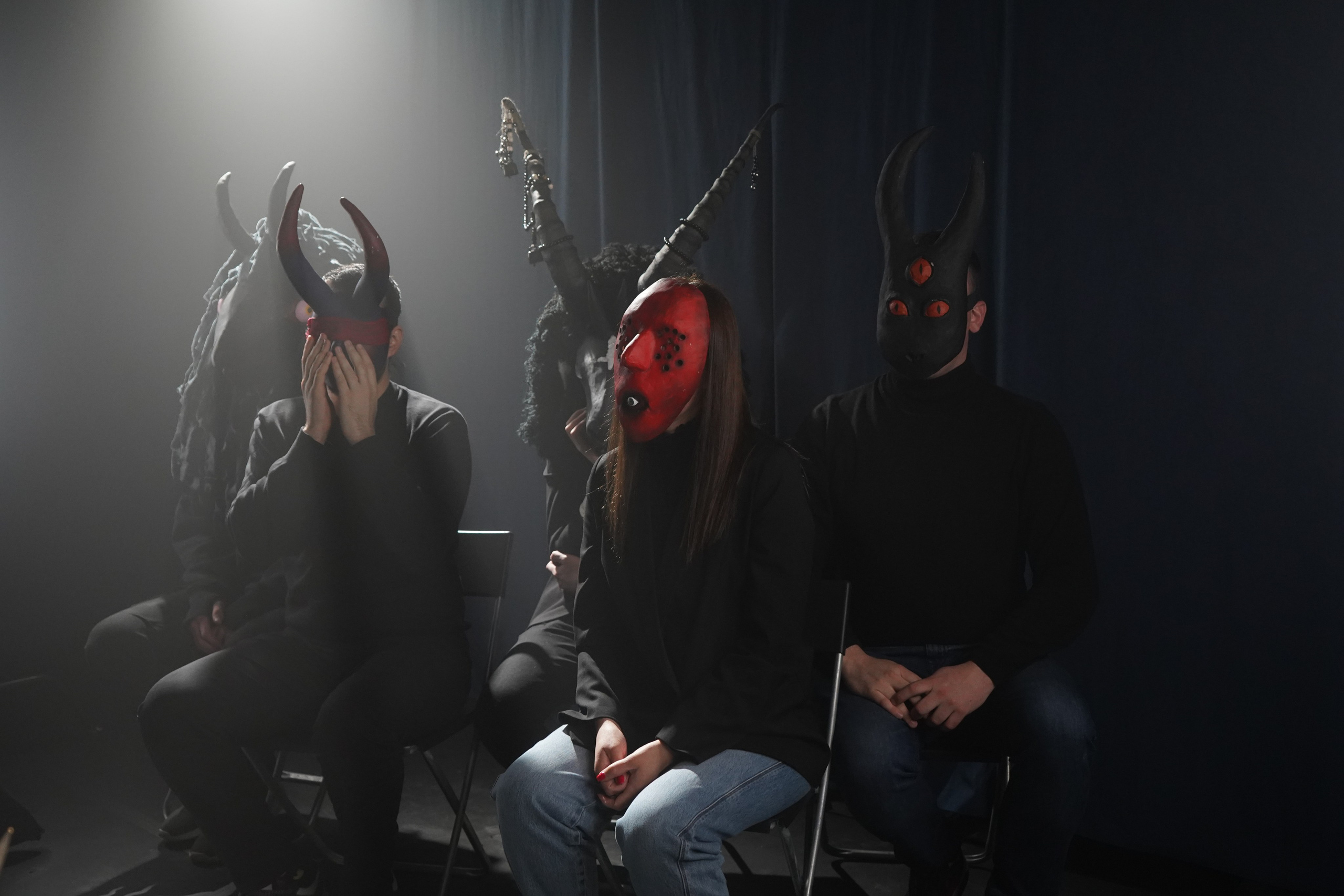 К/м Экзистенциальные ножницы (реж. Н.Григорьева). Главная