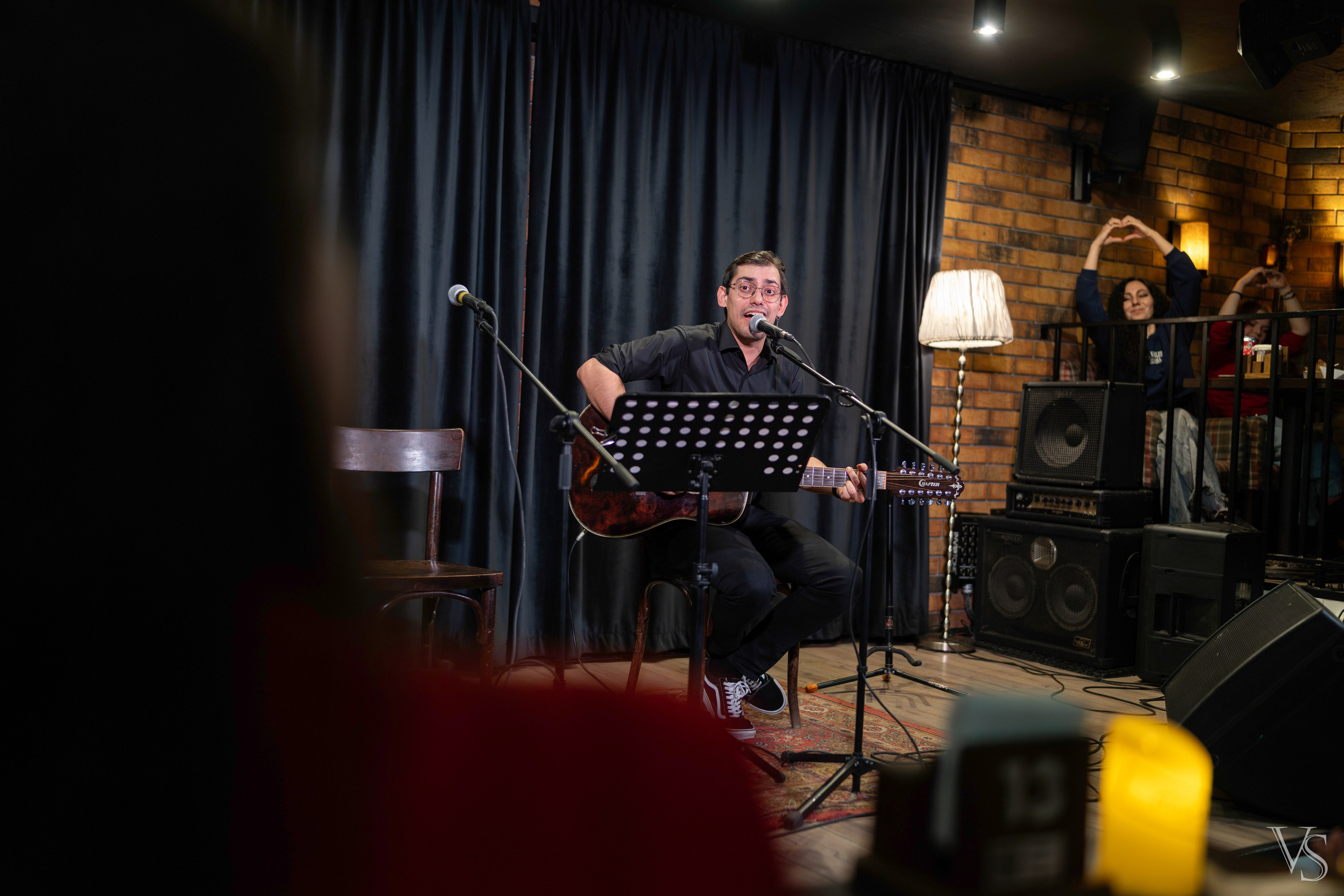 Квартирник Руслана Багирова. Фотограф Виктор Степанов