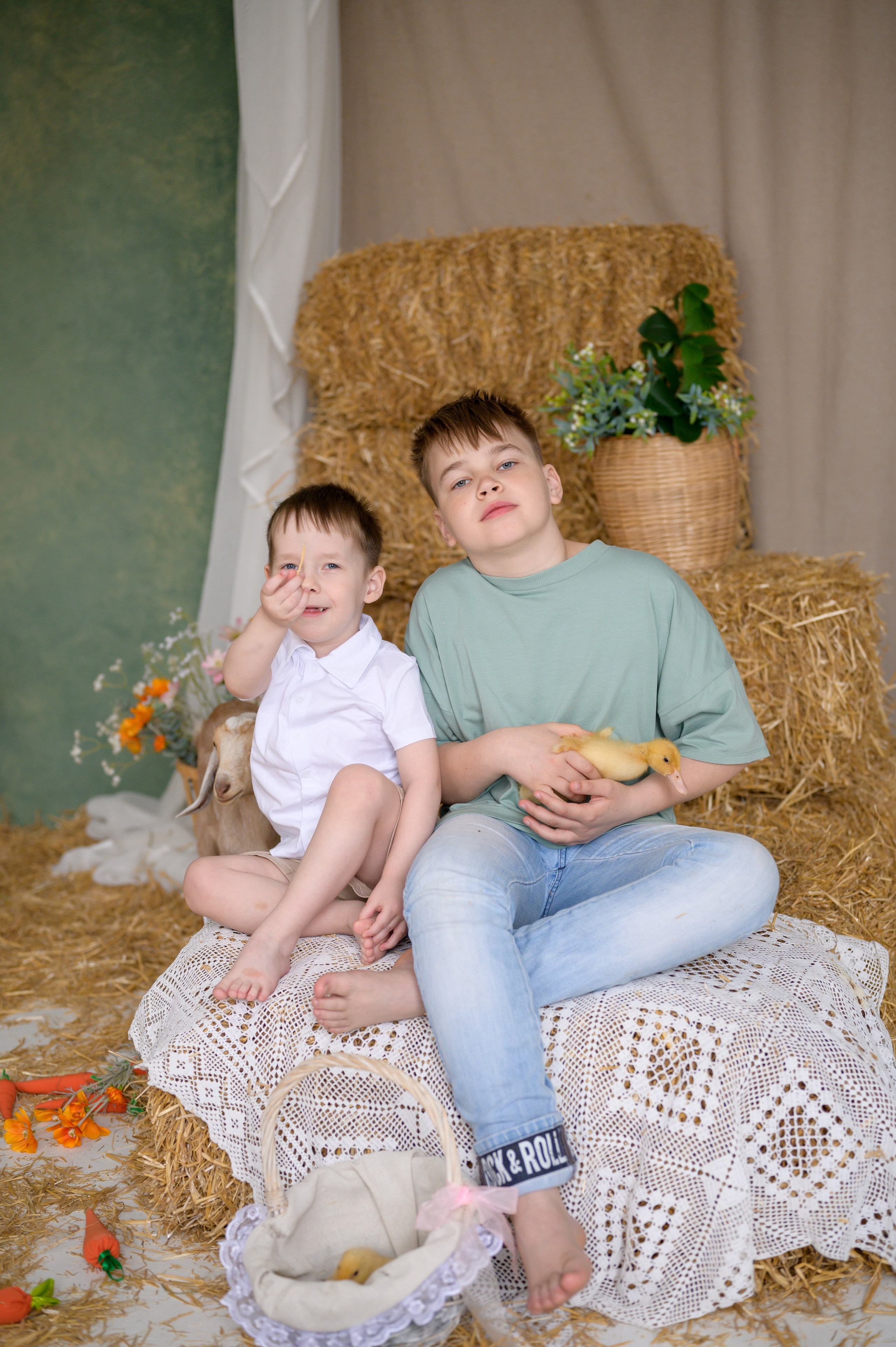 Фотостудия «Рояль» зал «Графика». Фотограф новорожденных, семейный детский в Тюмени Татьяна Морозова