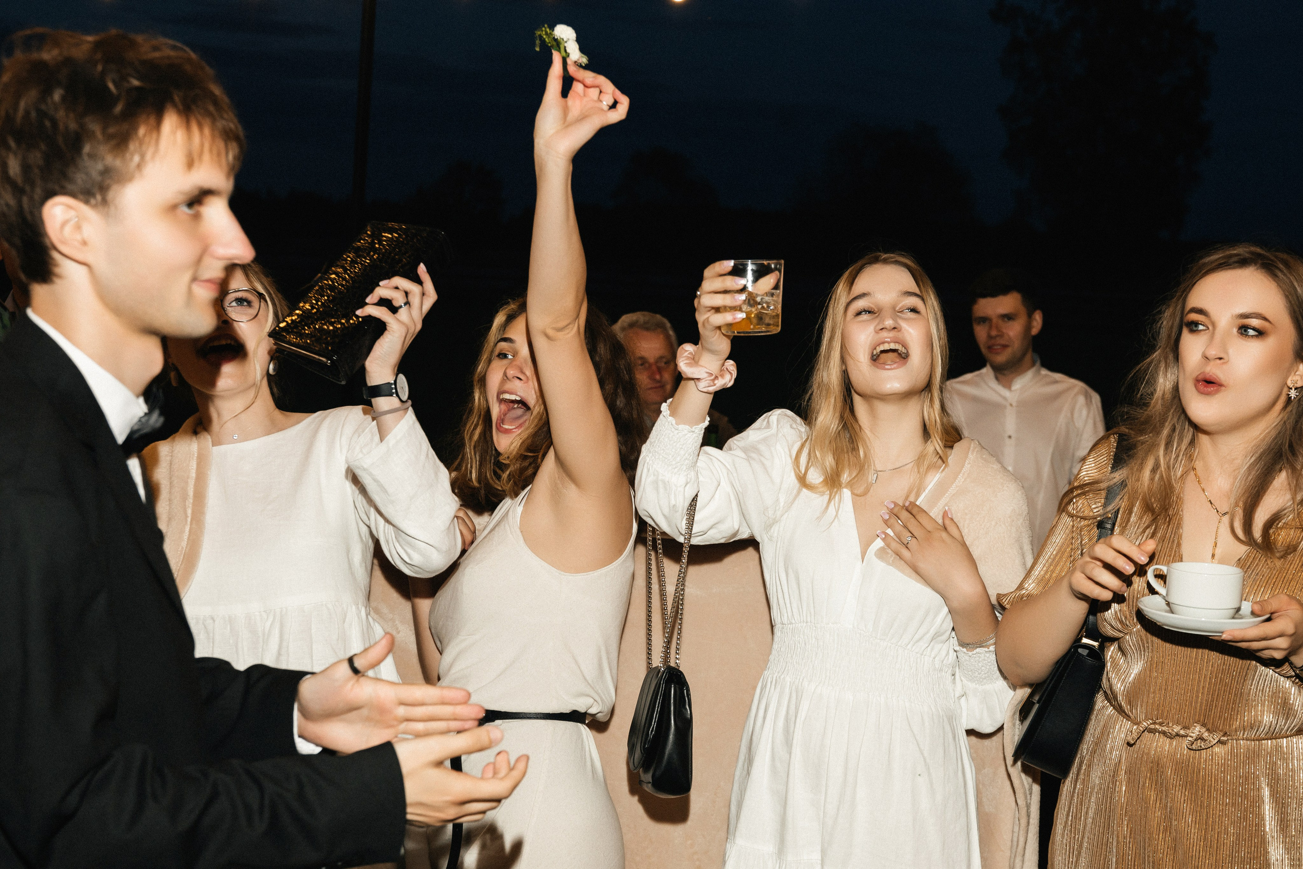 Их любовь не знает границ. СВАДЕБНЫЙ И РЕПОРТАЖНЫЙ ФОТОГРАФ | МИНСК, БЕЛАРУСЬ| ЮЛИАНА ВАСИЛЬКОВА