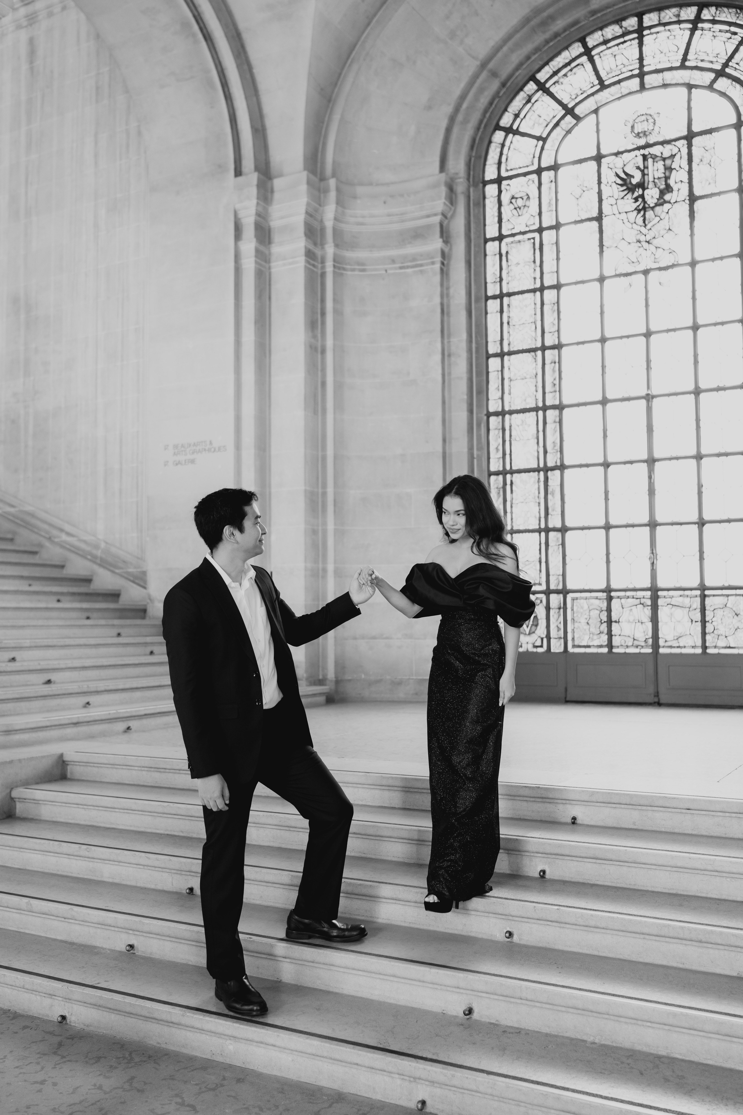 Fifi & Shamil | The Museum of Art. Профессиональный свадебный фотограф в Женеве и Швейцарии | Таня Вовчецкая