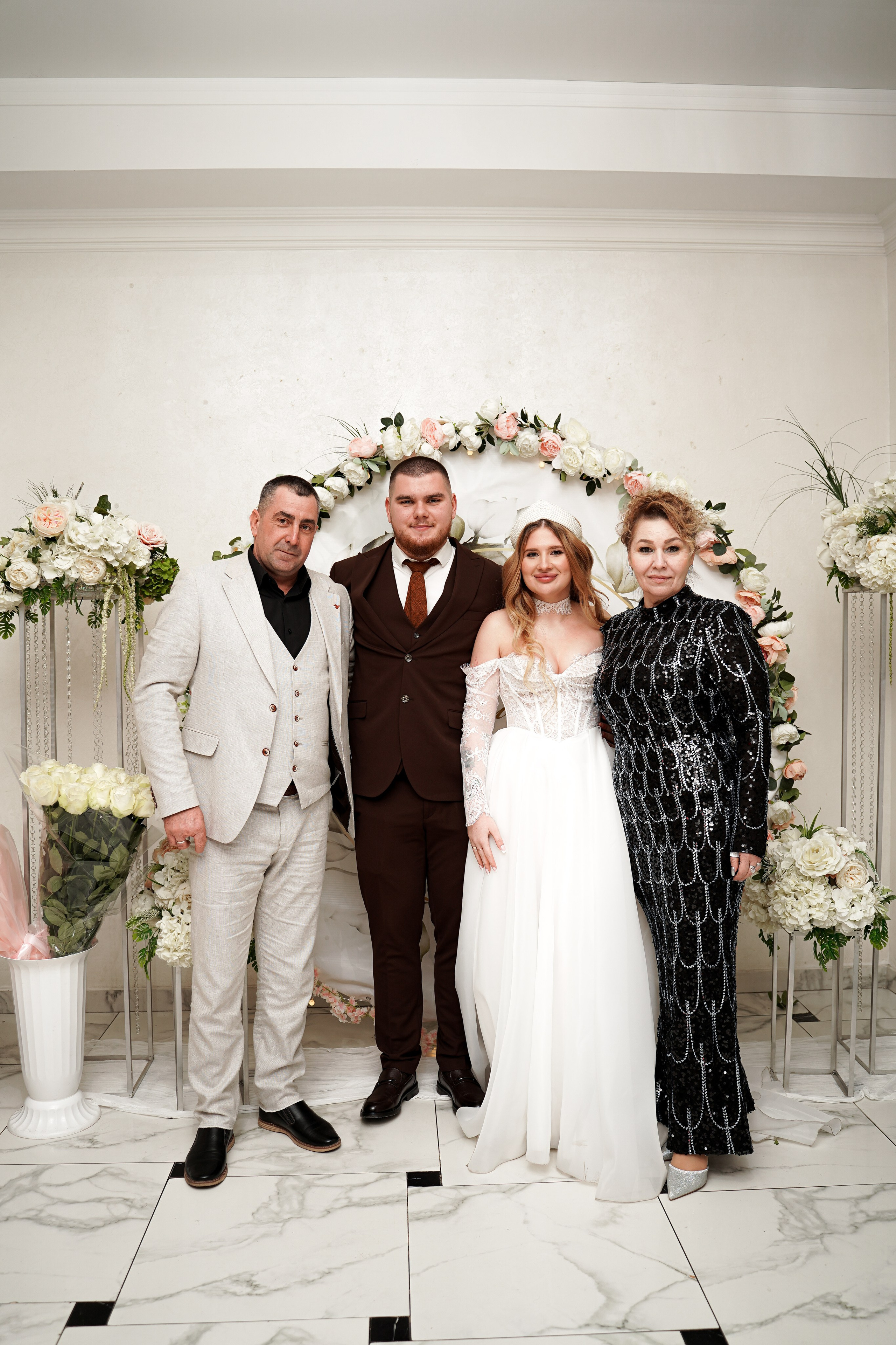 Свадебный банкет в ресторане «Верона». Свадебный фотограф в Ростове-на-Дону. Таинство Крещения и Венчания, семейные фотосессии. Алёна Чёботова