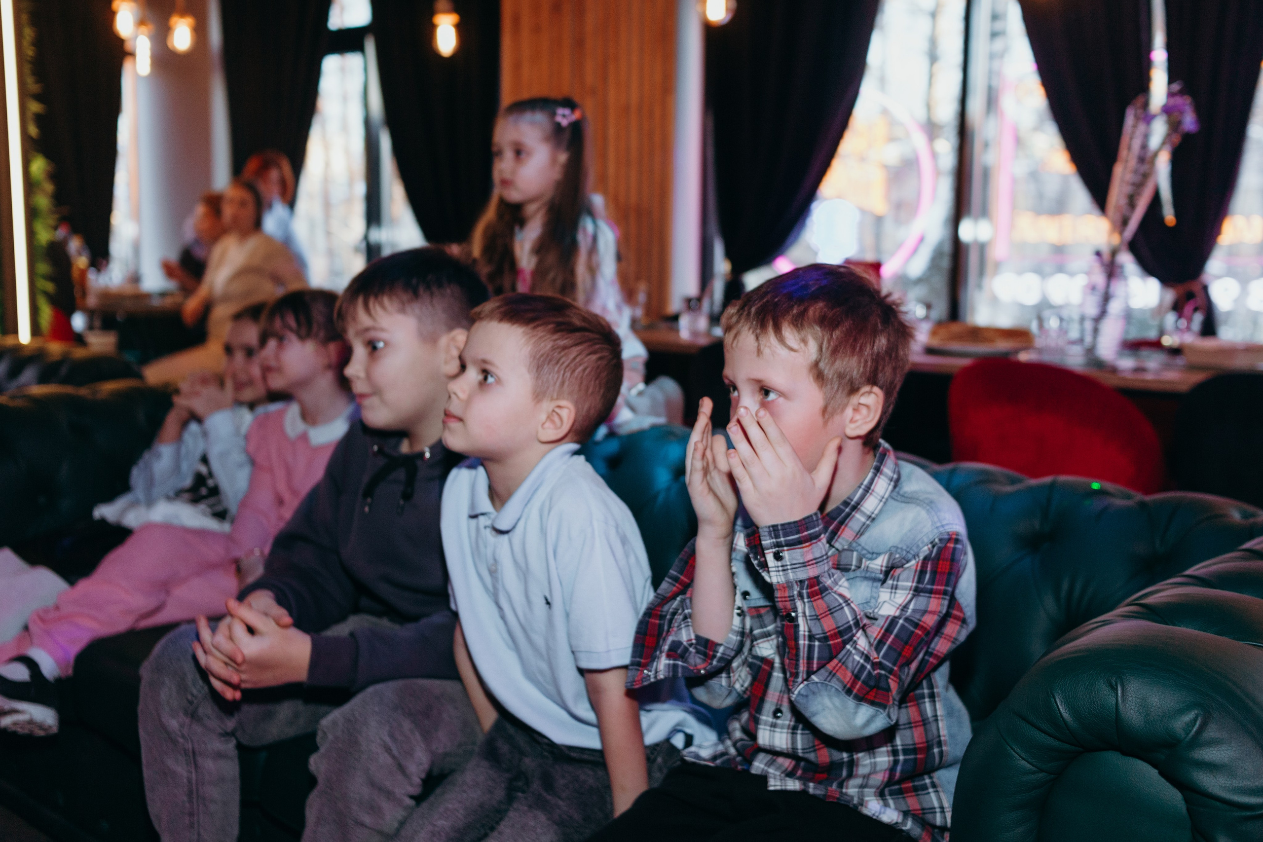 Еве 10 лет. Семейный фотограф во Всеволожске и Санкт-Петербурге Юлия Капустина