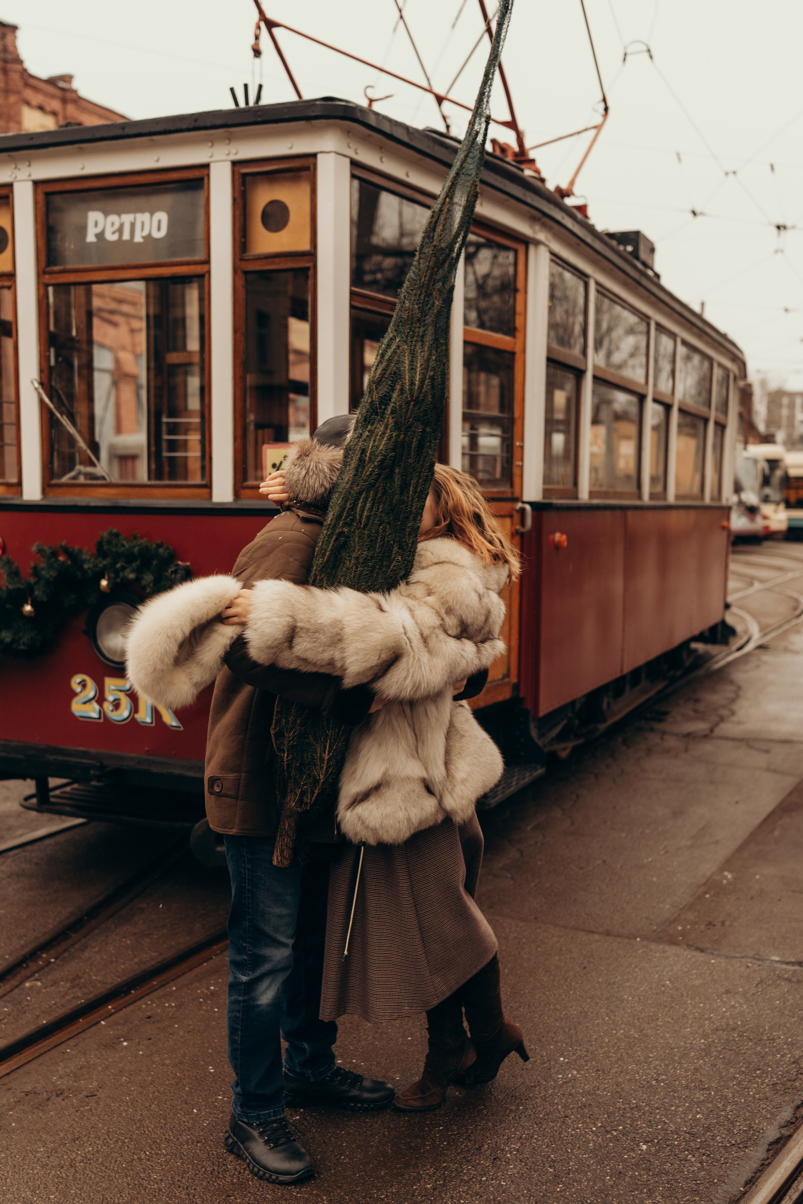 Иван и Анастасия. Hmliber — фотограф и контент-креатор из Петербурга