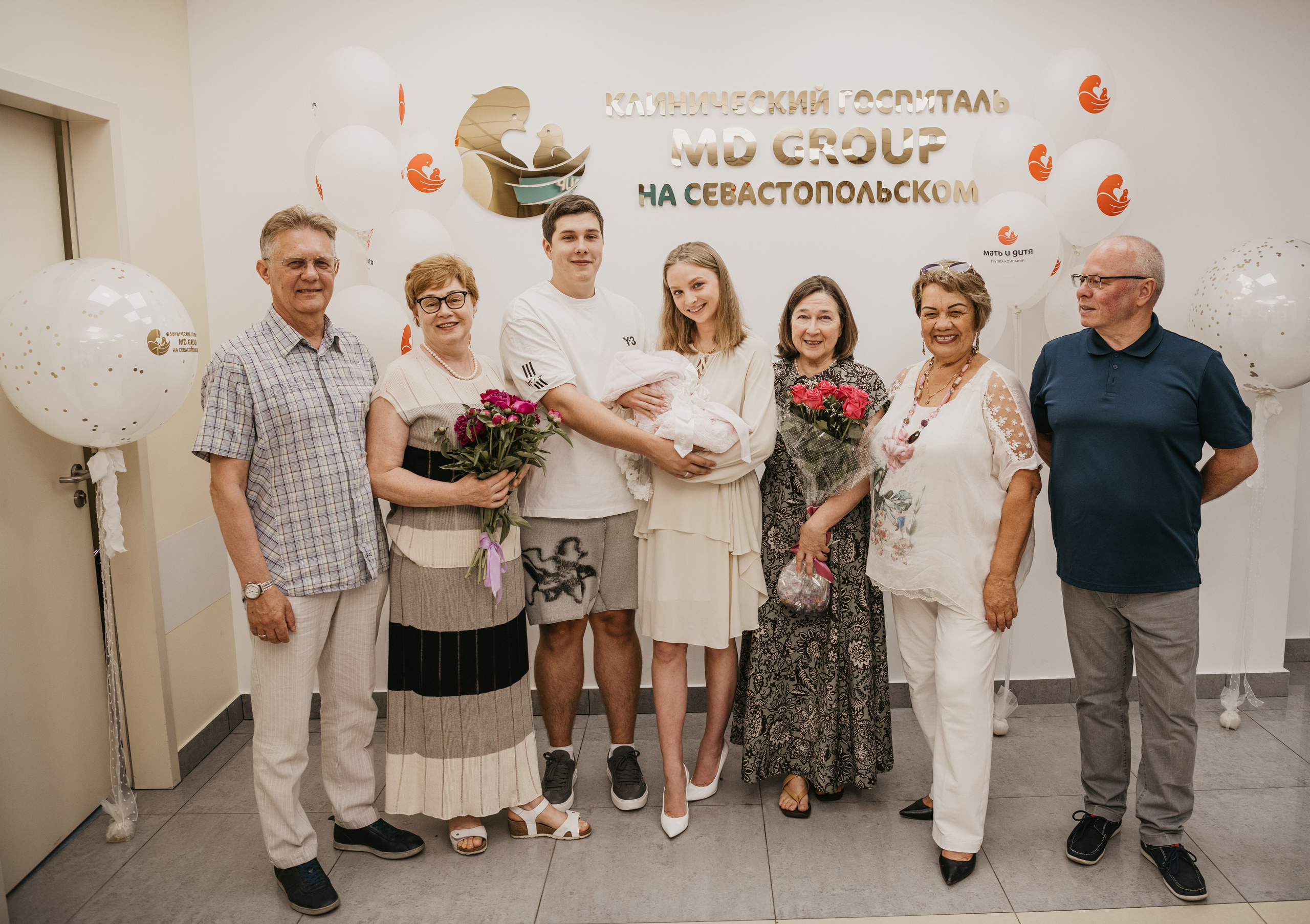 Выписка Виктории. Мать и дитя. Фотограф на выписку из роддома в Москве и МО
