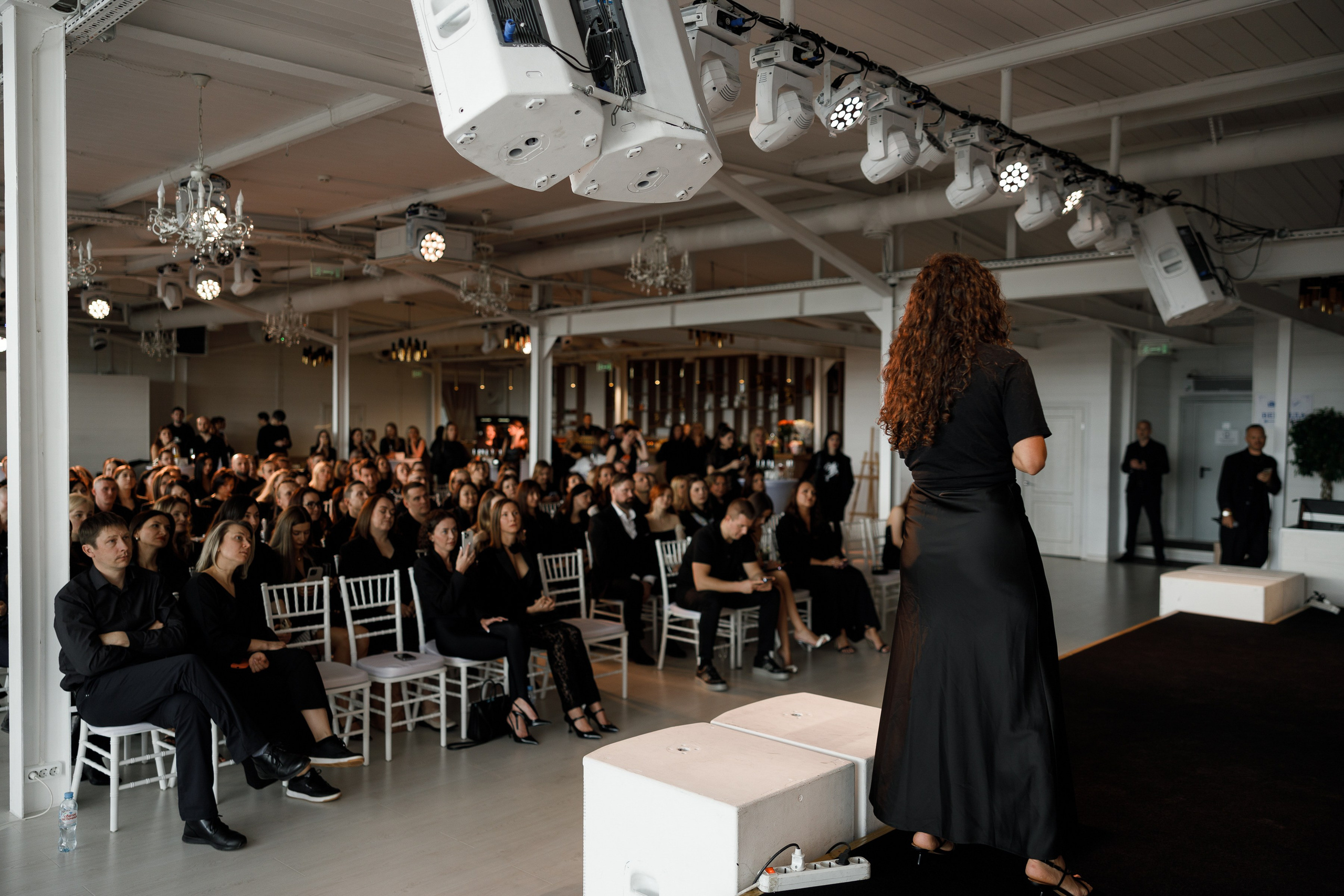 МНР NEW. Свадебный и event-фотограф Иван Волнухин