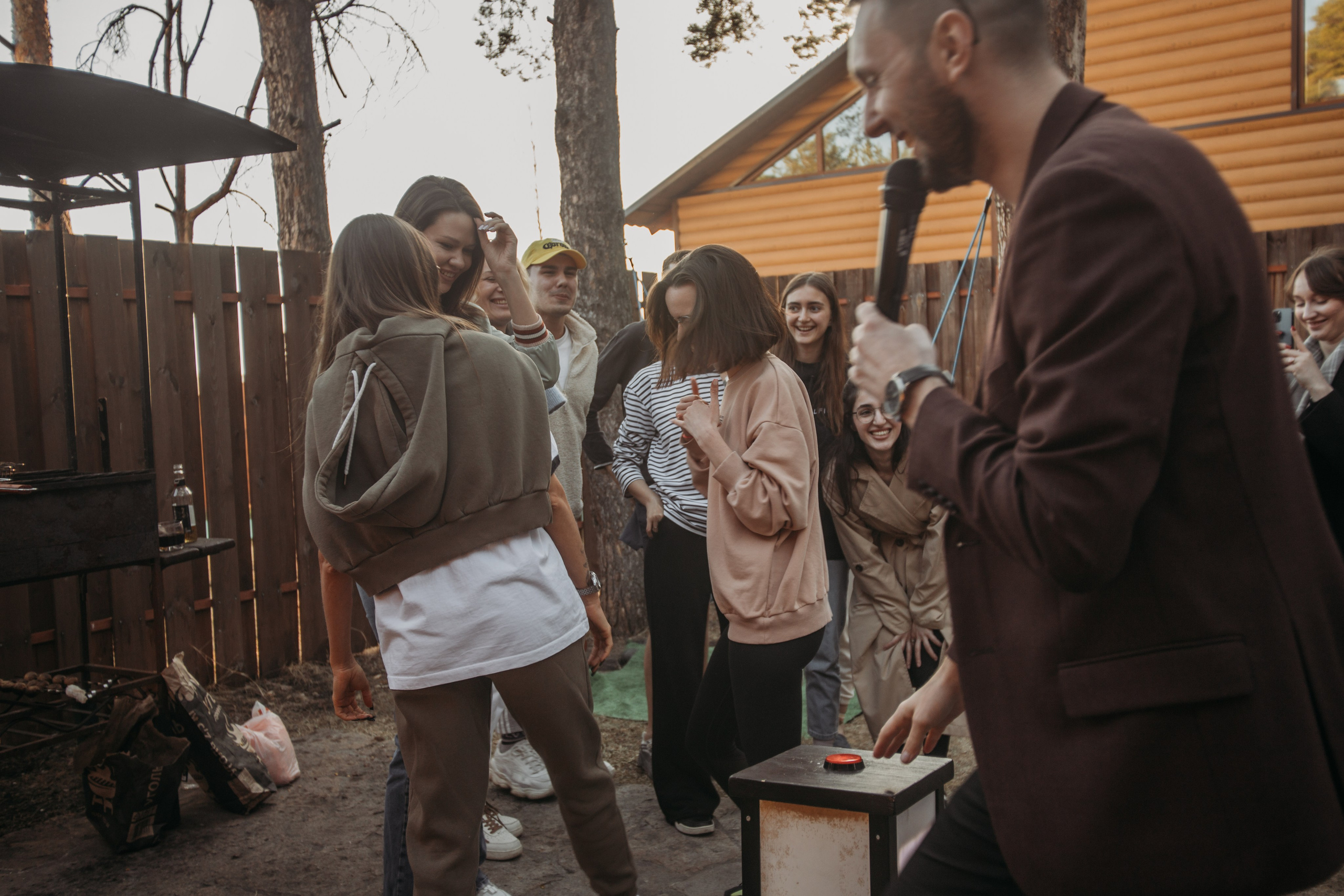 Корпоратив Muza_Arts. Венера Гайн. Репортажный фотограф  Тюмень. Обучение фотографии с 0