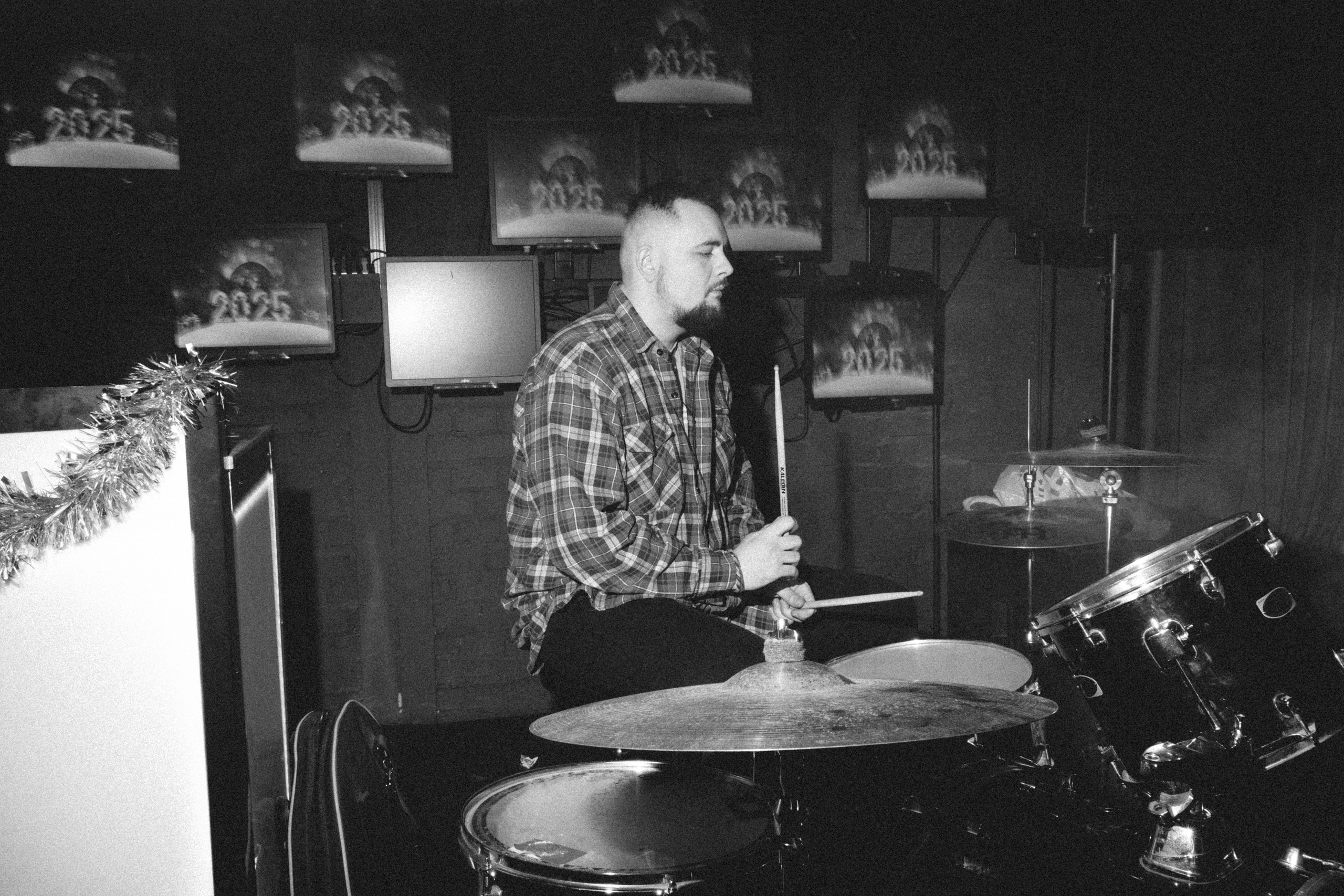 SEVEN bar — New Year