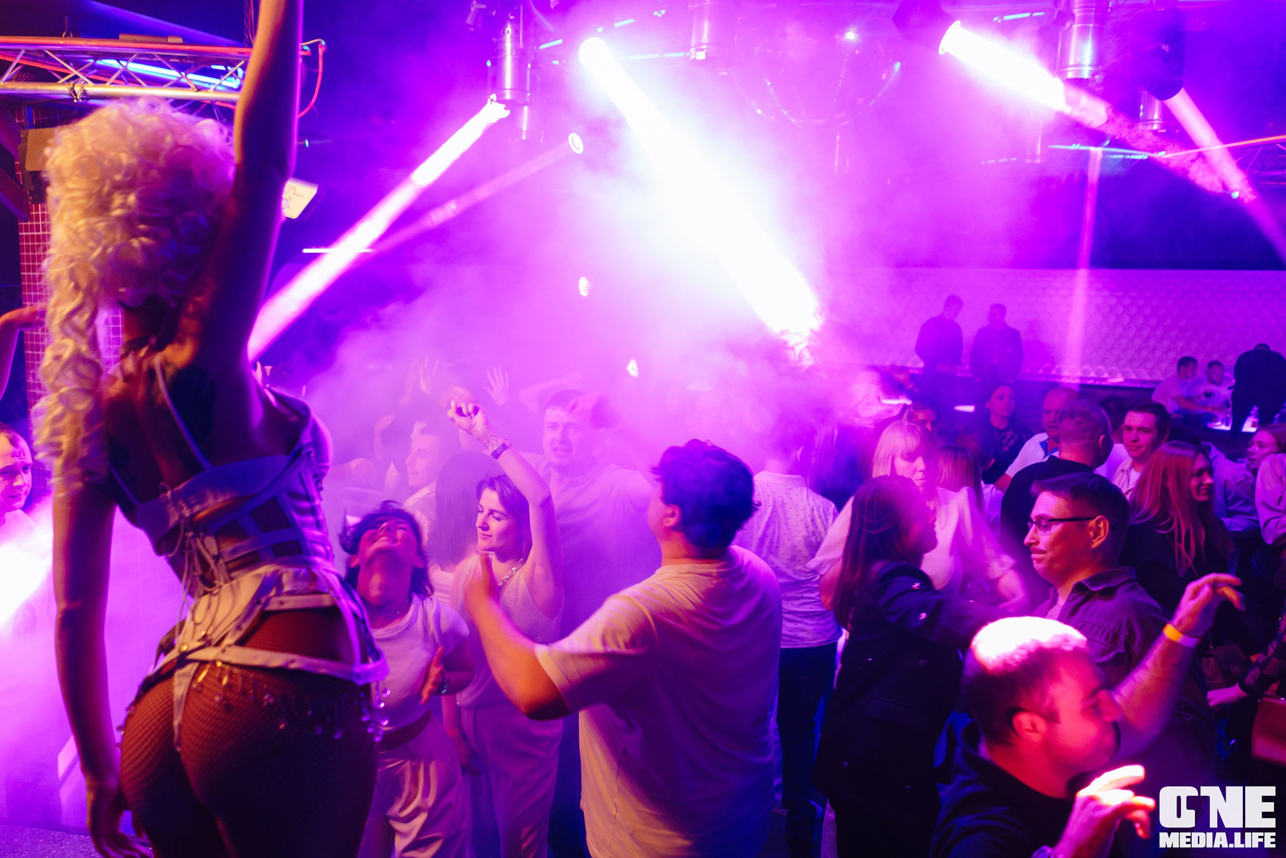 Фоторепортаж из РК Планета. One Media Life: фоторепортажи, фотоотчеты с мероприятий и заведений