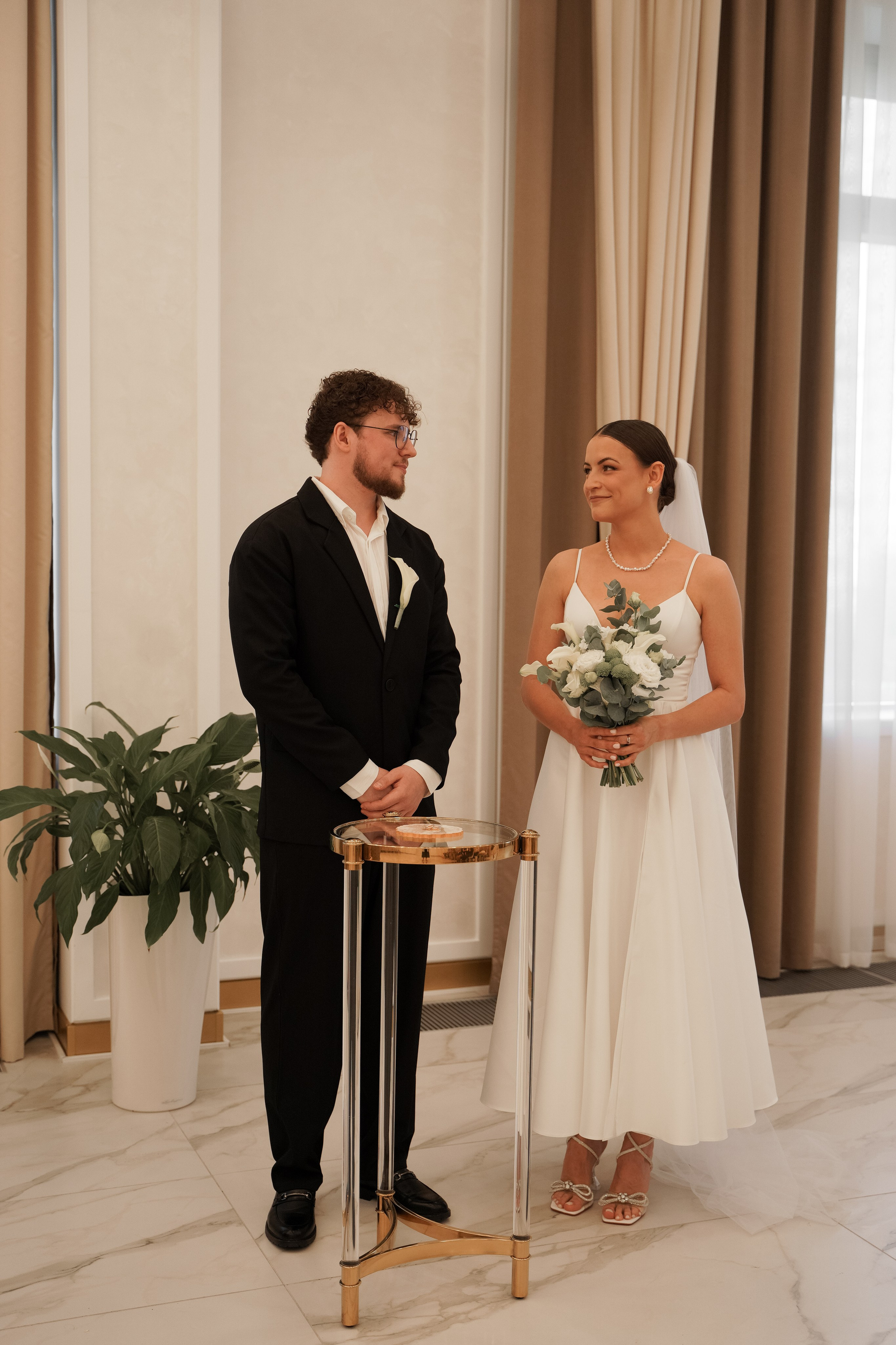 Анна и Виталий. Свадебный фотограф Марина Попова