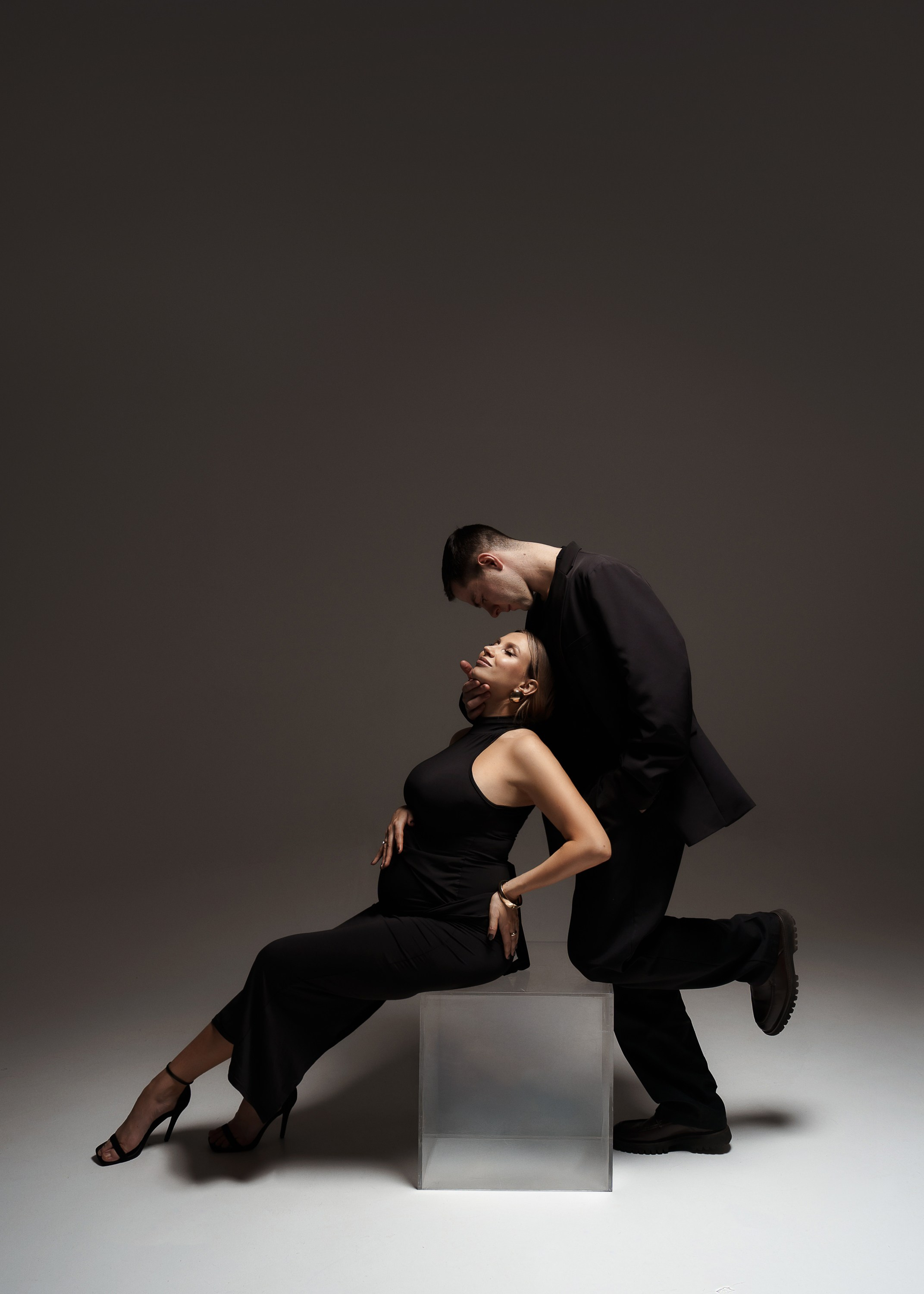 МИЛА И ДМИТРИЙ. Женский портрет