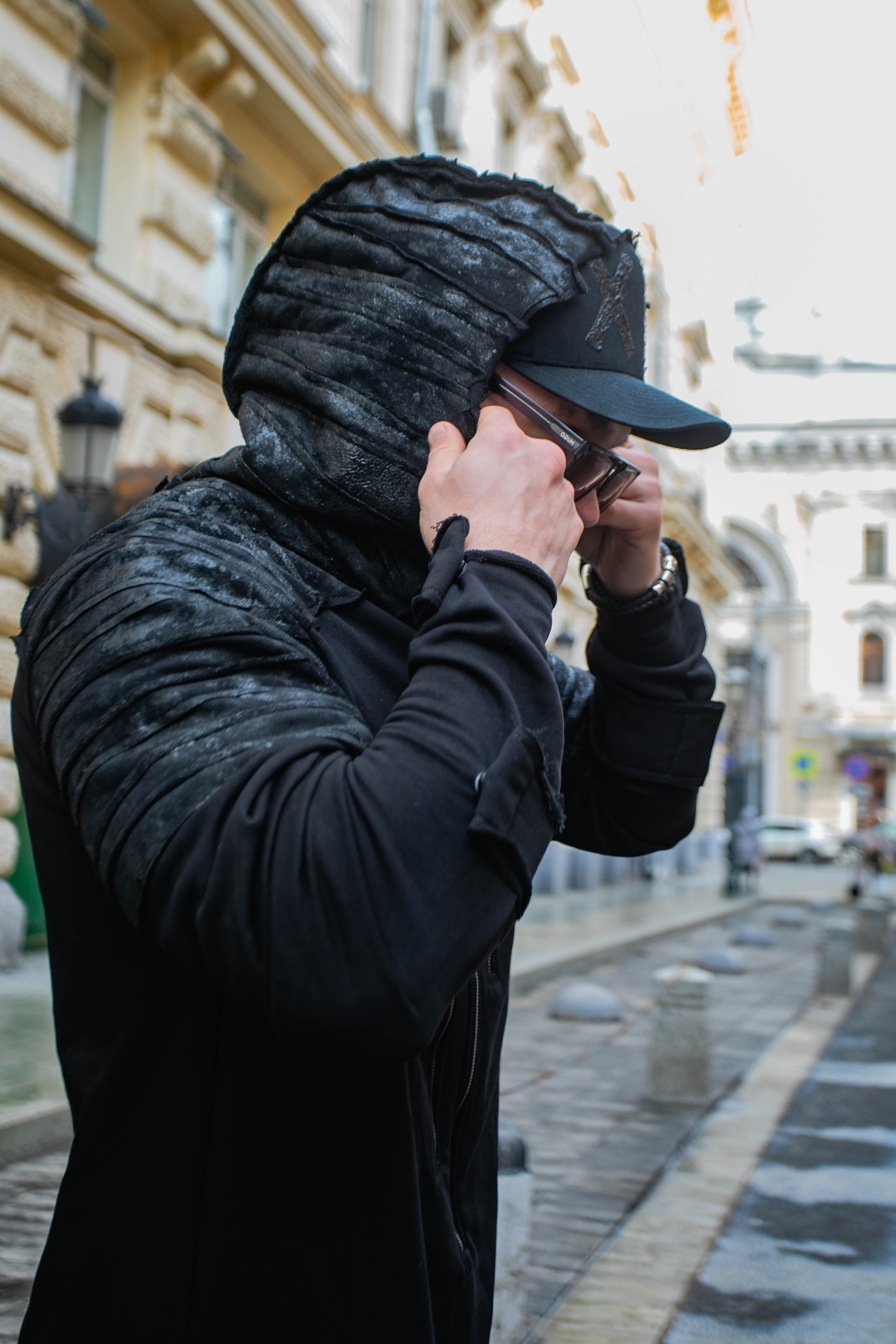 Дизайнерская одежда @ALEX KROWN. Art photographer Nino