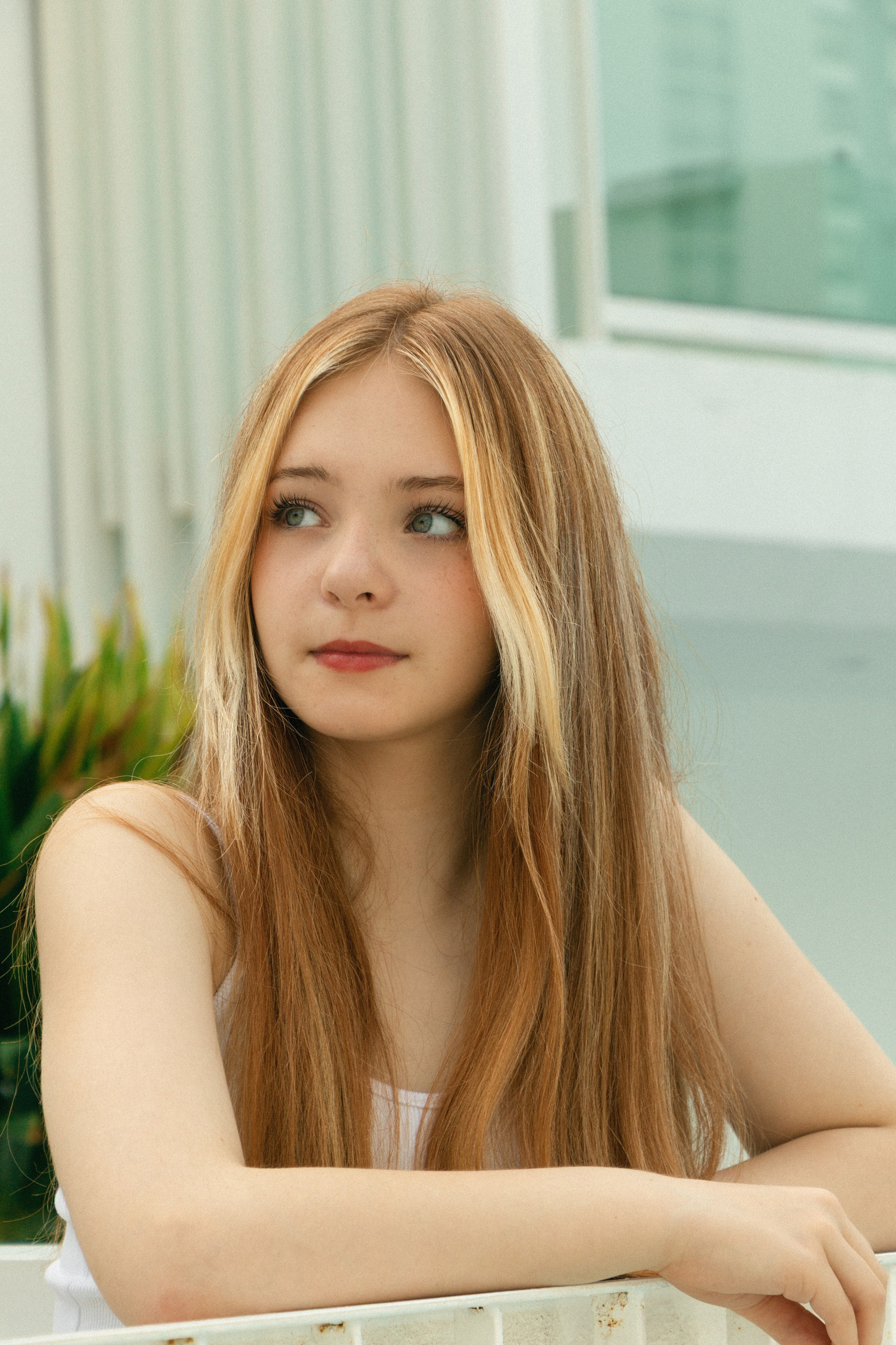 Victoria and Alisa. Portrait photographer in Thailand