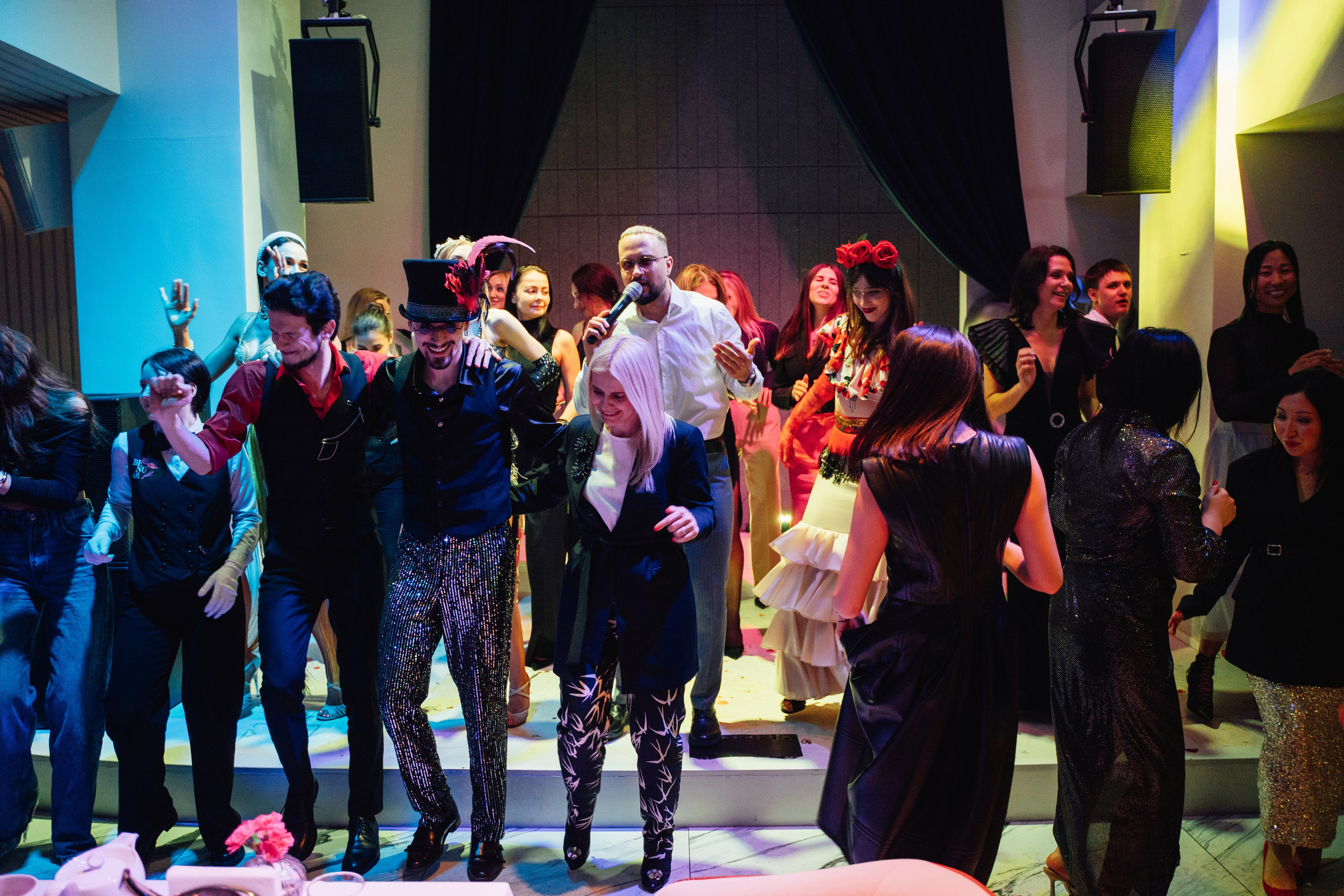 12 апреля (пятница). BENUAR Restaurant