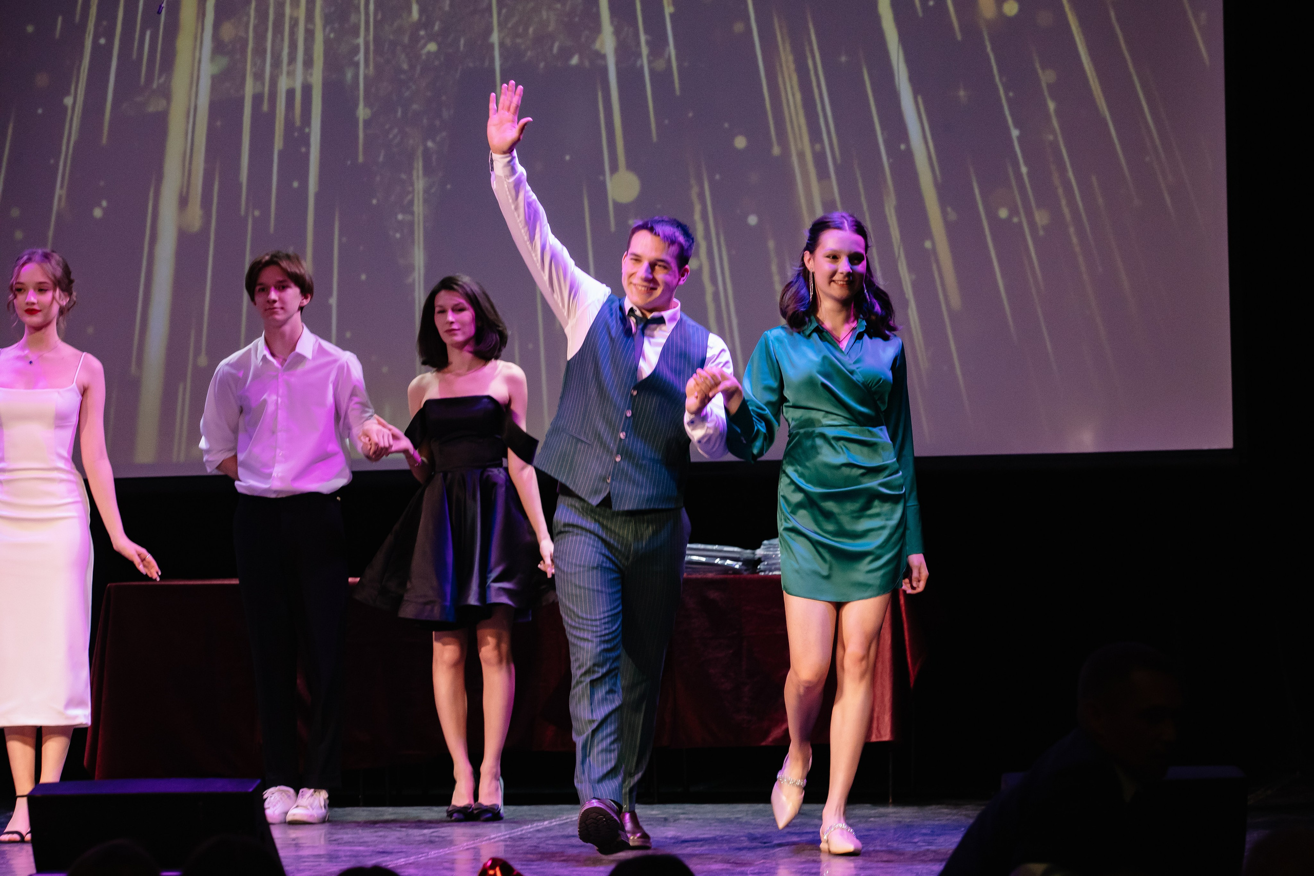 Выпускной 2024 Протон. Фотограф в Москве Яна Полосина