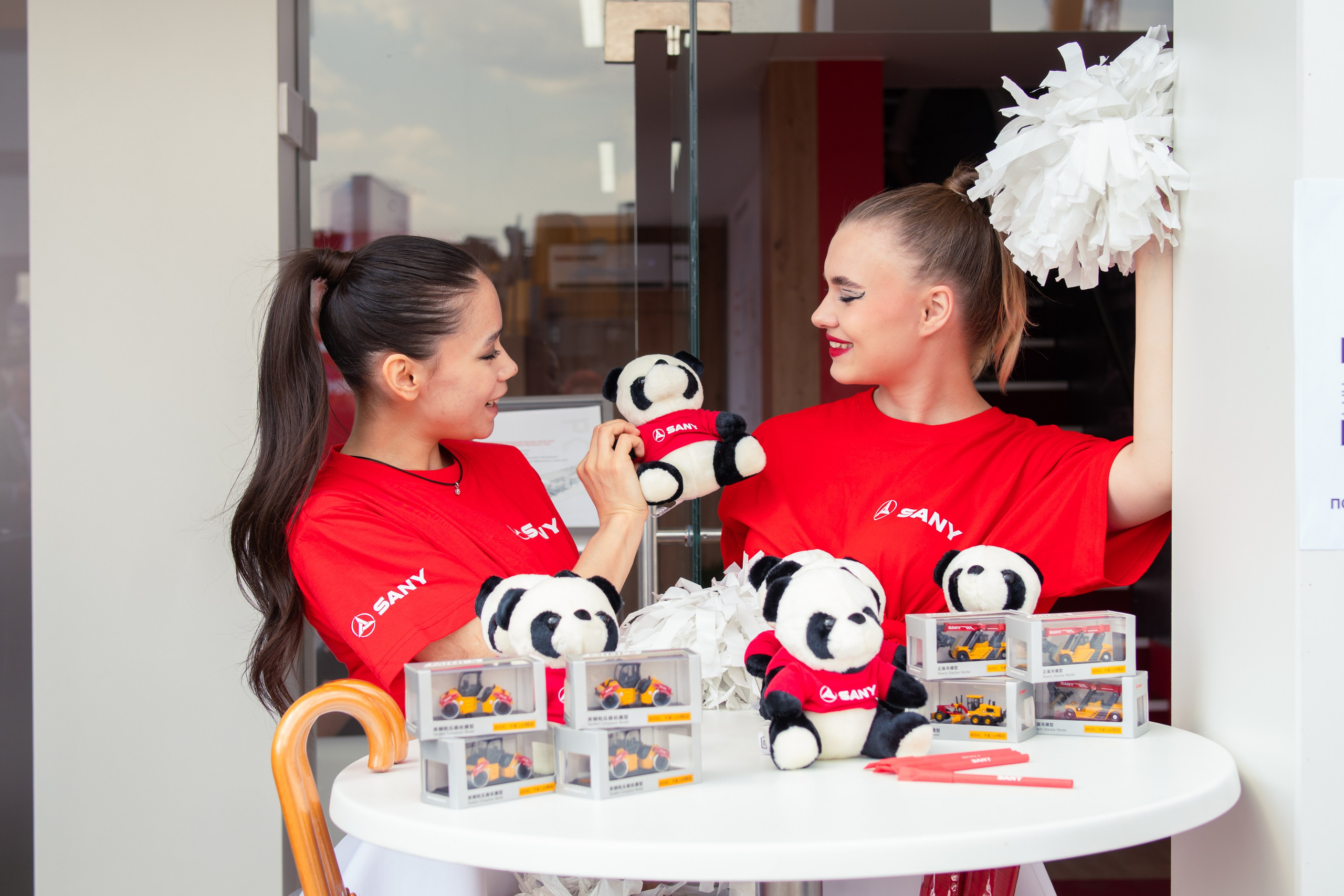 СТТ Expo 24-я международная выставка строительной техники и технологий в России. Фотограф / видеограф в Москве и Сочи Sofia Riversong
