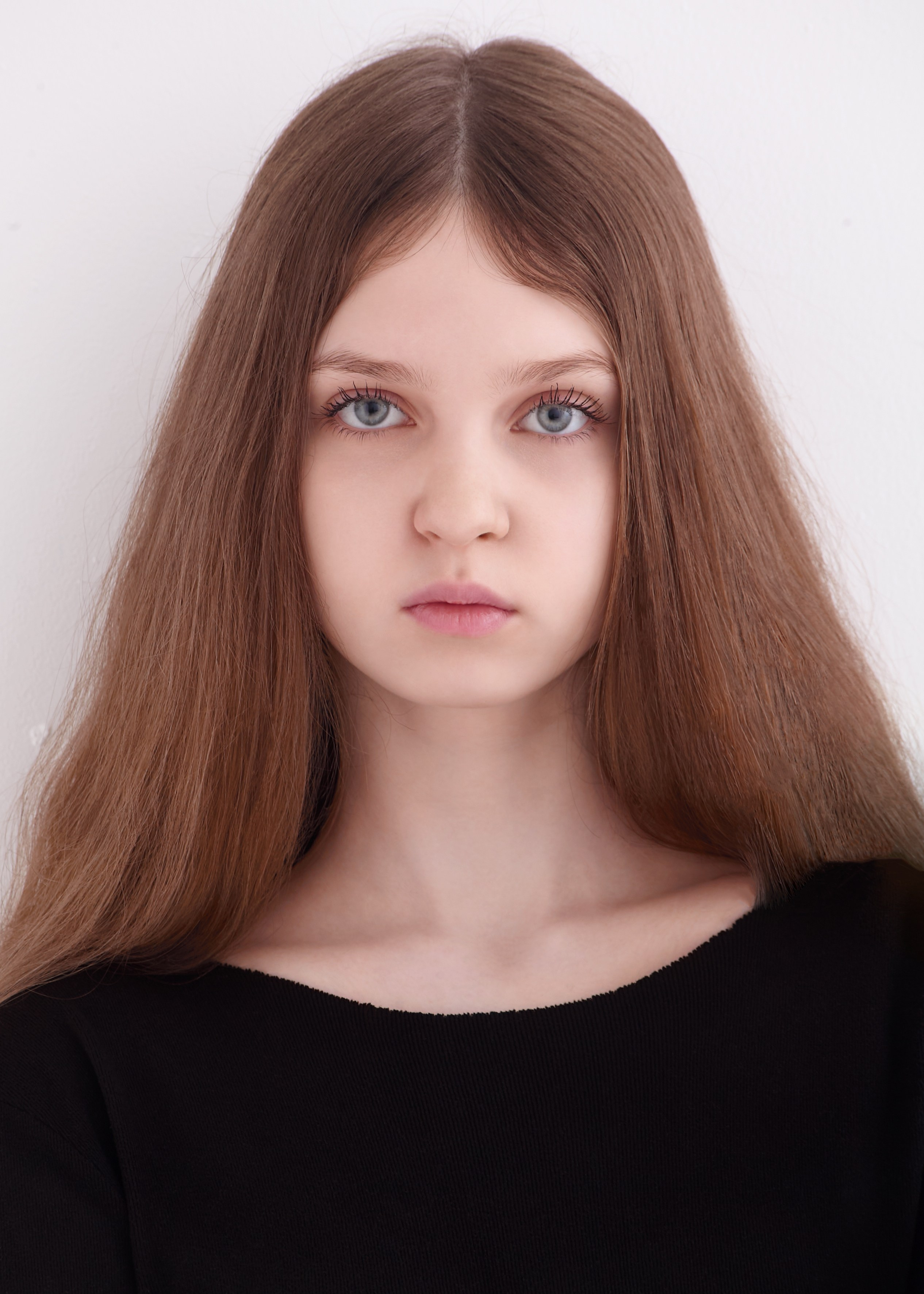 Модельные тесты для Ксении. Модельные тесты в Москве. Фотограф Вика Паршина