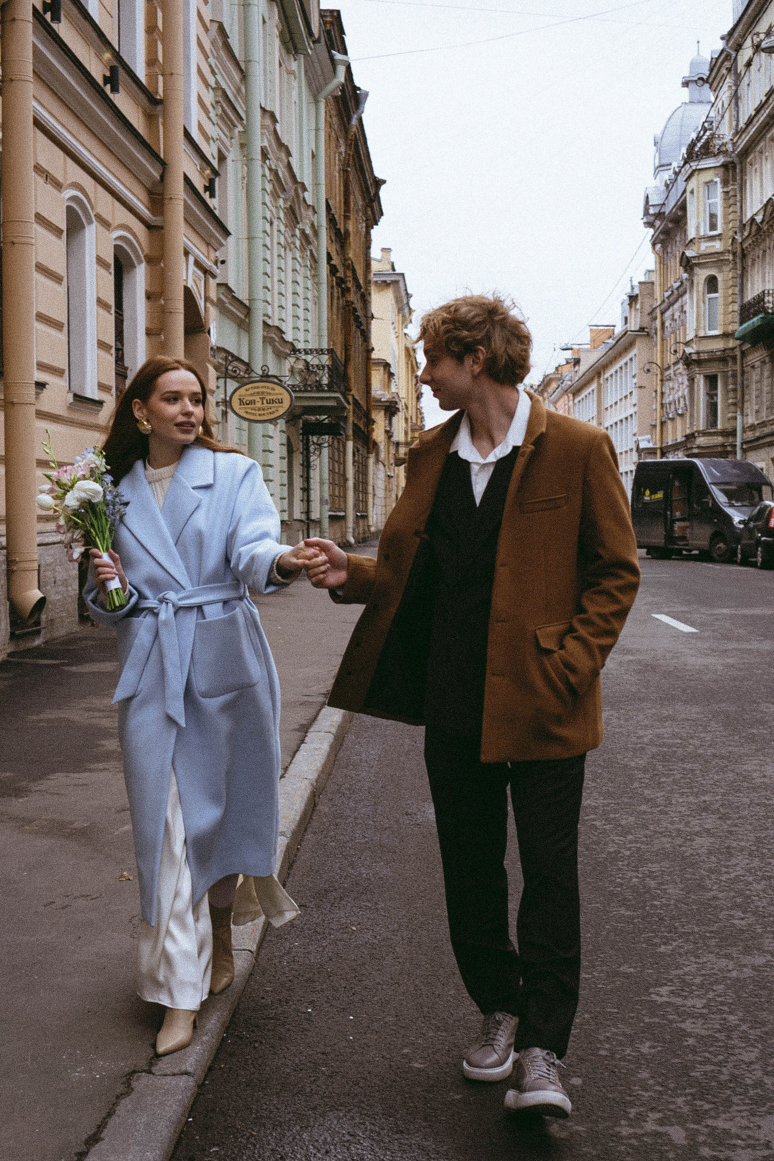 СВАДЕБНАЯ ПРОГУЛКА ПО ПЕТРОГРАДКЕ ВЕСНОЙ (ФОТОСЕССИИЯ ПАРЫ СВАДЕБНАЯ). Профессиональный фотограф, Санкт-Петербург — Виктория Богомолова