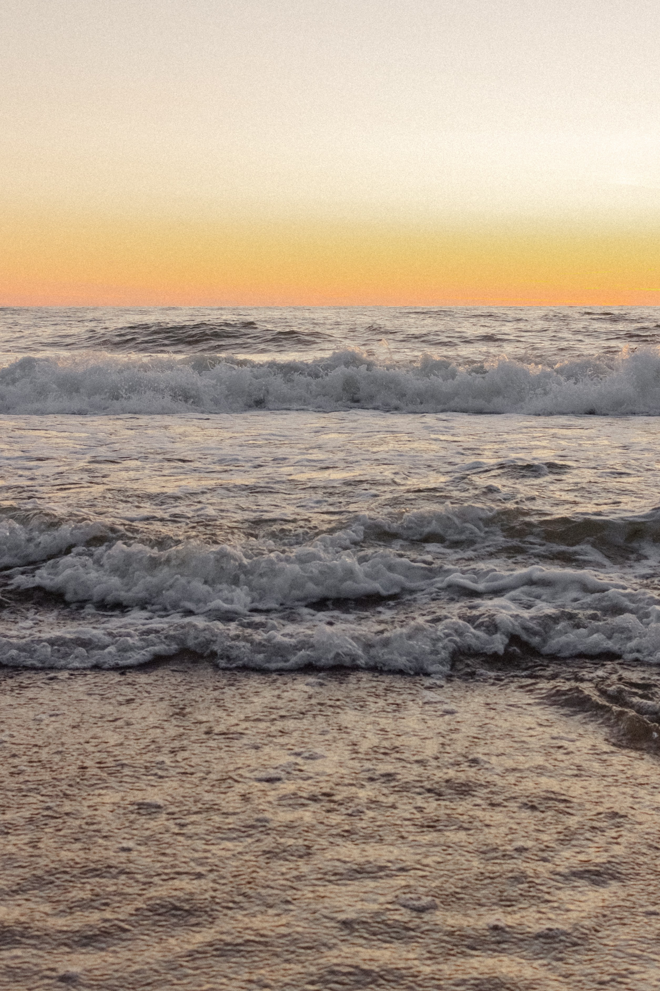 Киношная парная фотосессия на море в Калининграде / Донское. Портретный фотограф в Калининграде Рита Холодова