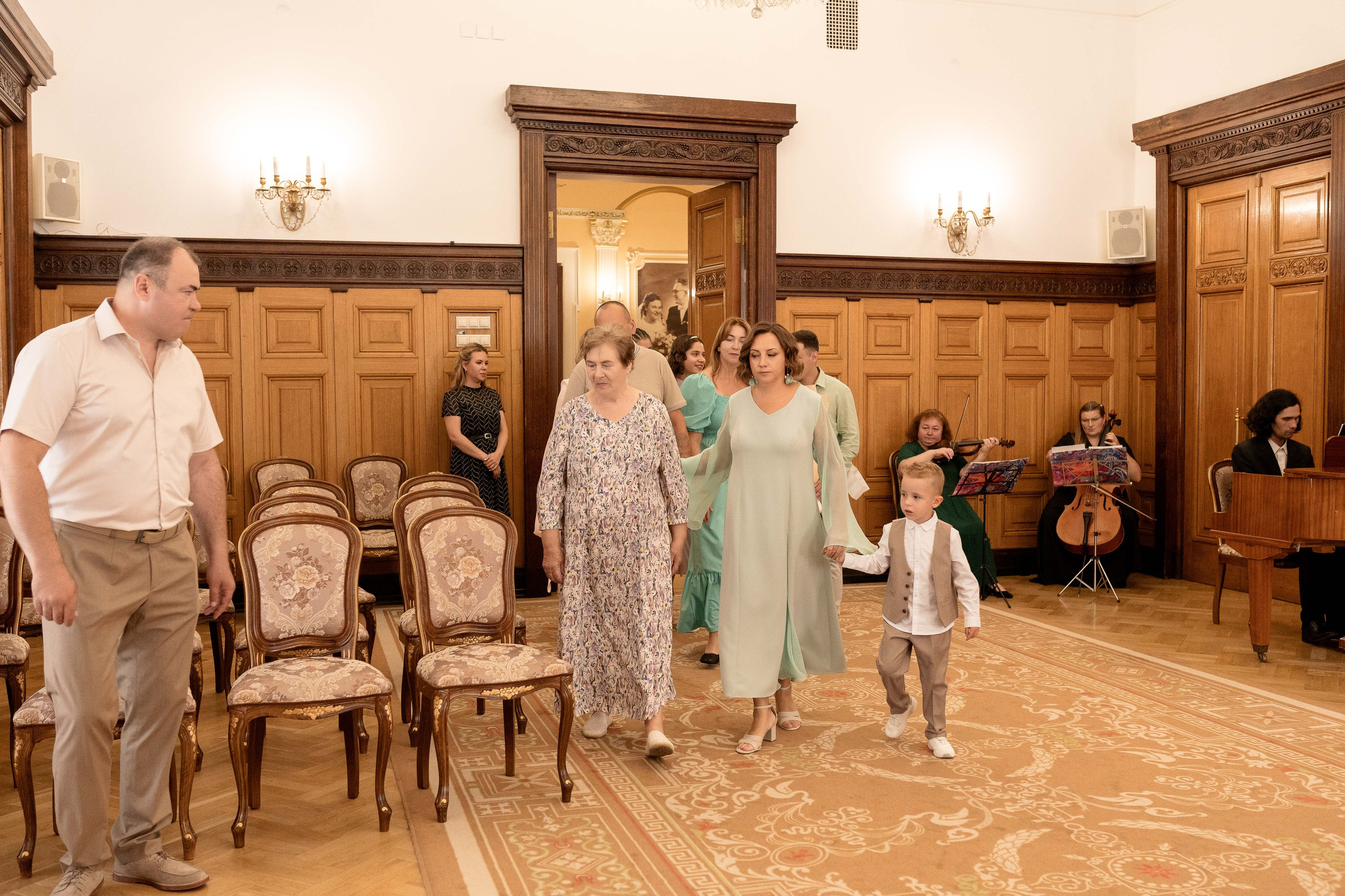 Свадебная фотосессия в Москве. Свадебный фотограф в Москве Анна Полушина