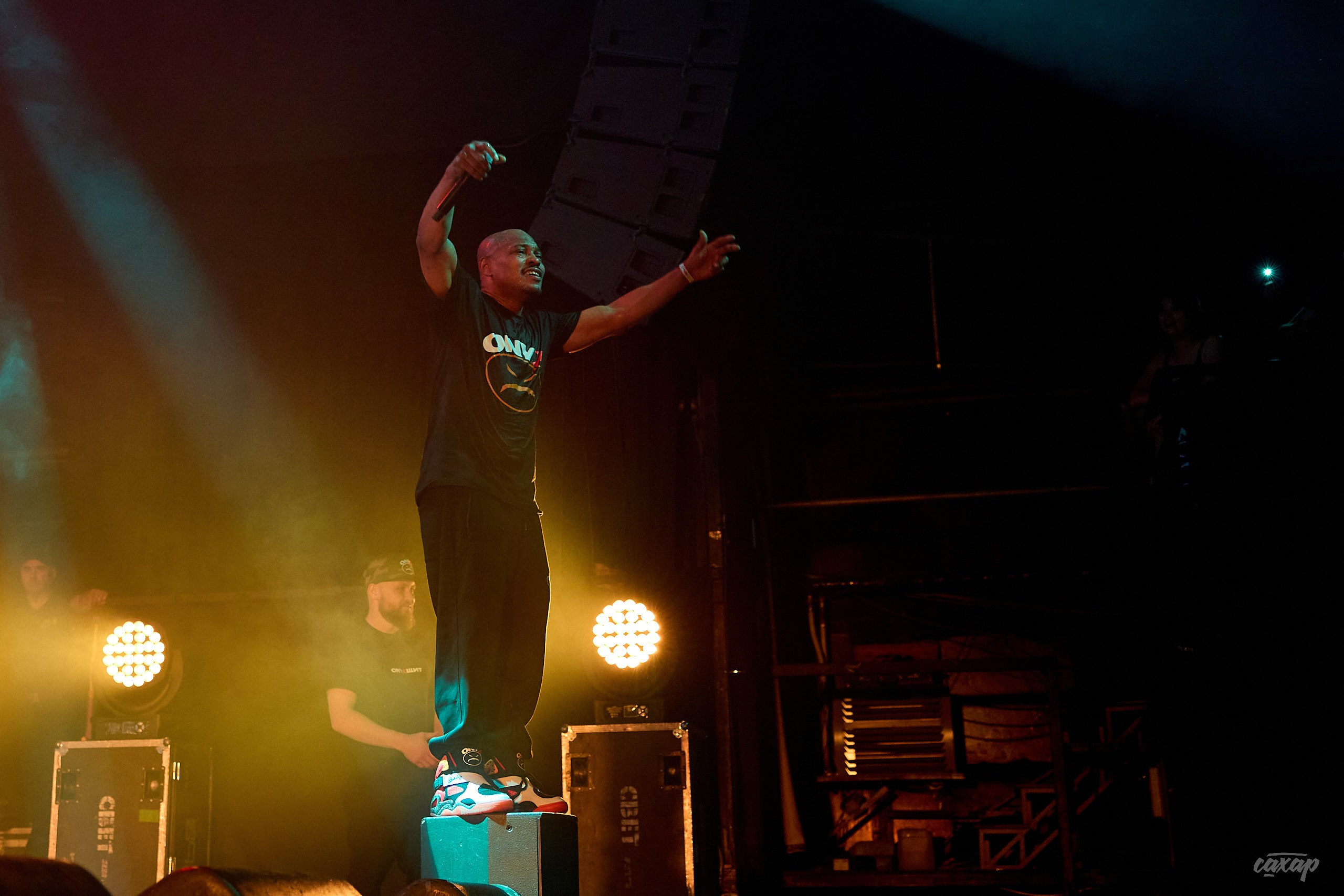 ONYX. Профессиональный фотограф в Екатеринбурге Юра Сахар