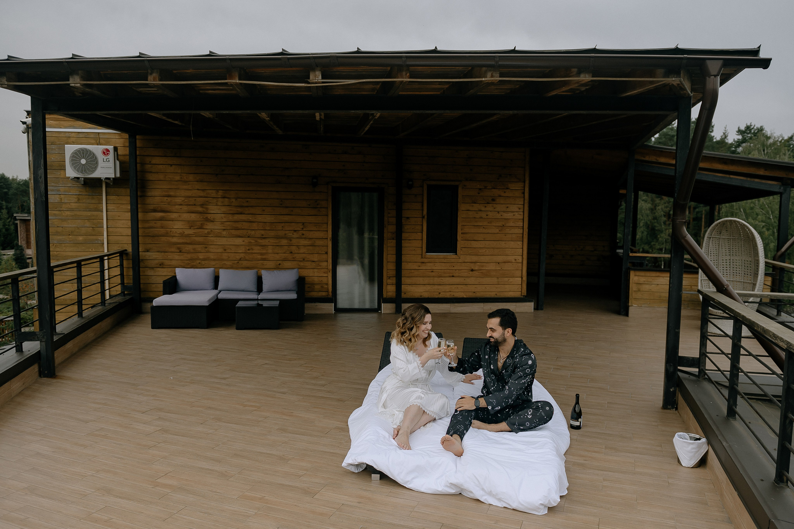 Свадебная фотосессия и выездная регистрация в Artiland. Свадебный фотограф Москва — Сергей и Татьяна