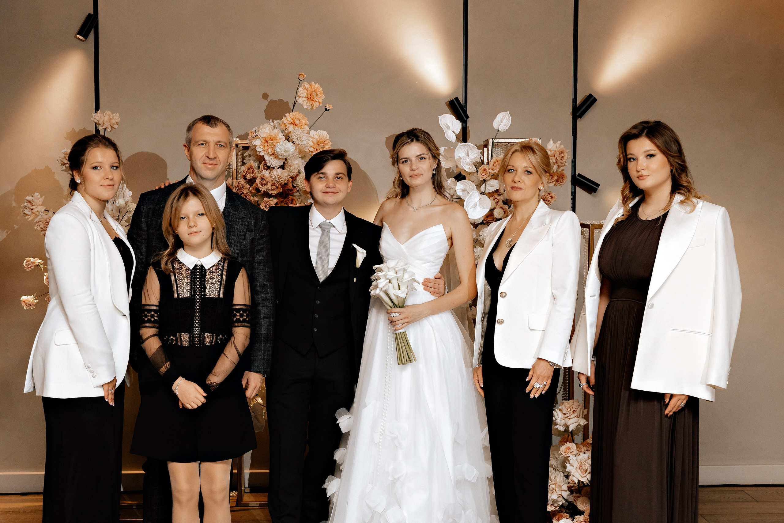 Свадьба «Парк Горького» Артём-Юлия. Свадебный/Портретный фотограф снимаю в Москве