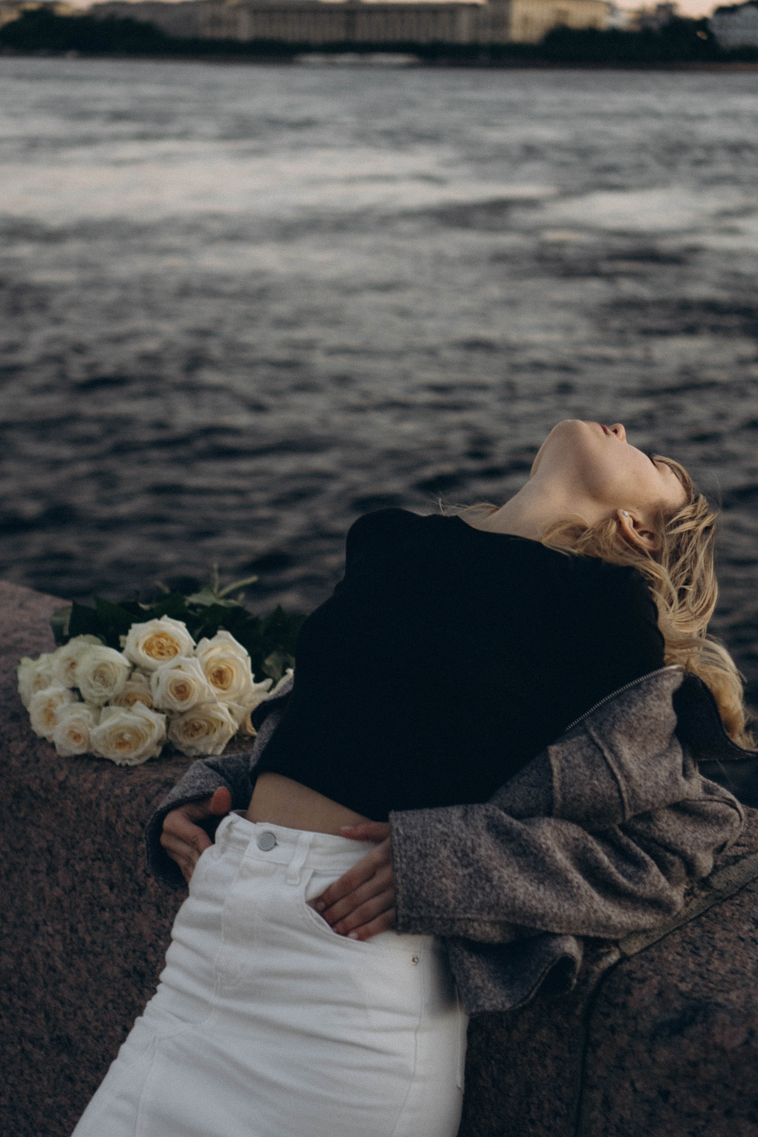 ПРОГУЛКА ПО ГОРОДУ В БЕЛЫЕ НОЧИ (другой вариант). Профессиональный фотограф, Санкт-Петербург — Виктория Богомолова