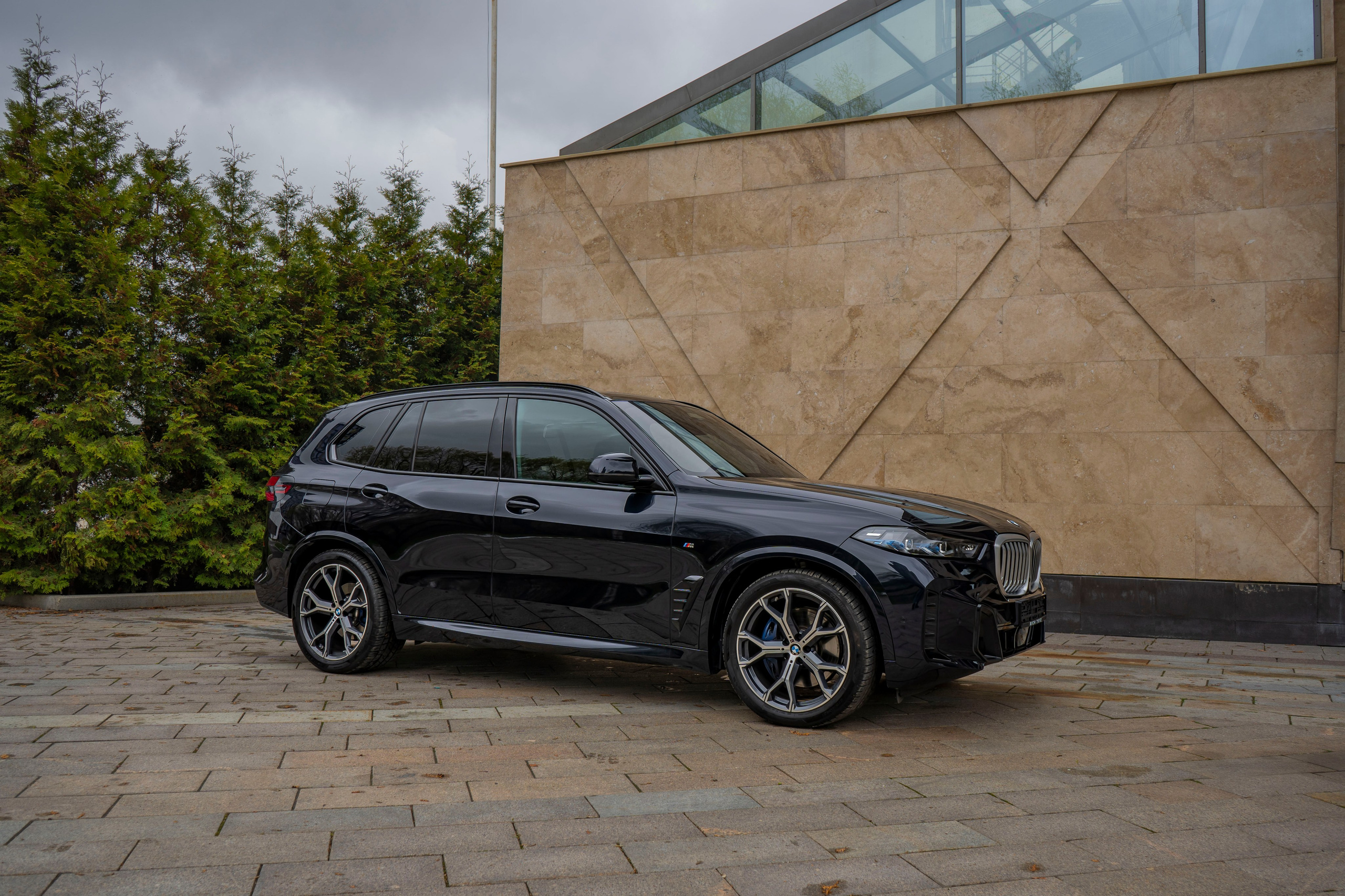 BMW X5. Автомобильный фотограф Ногинск Денис Городок