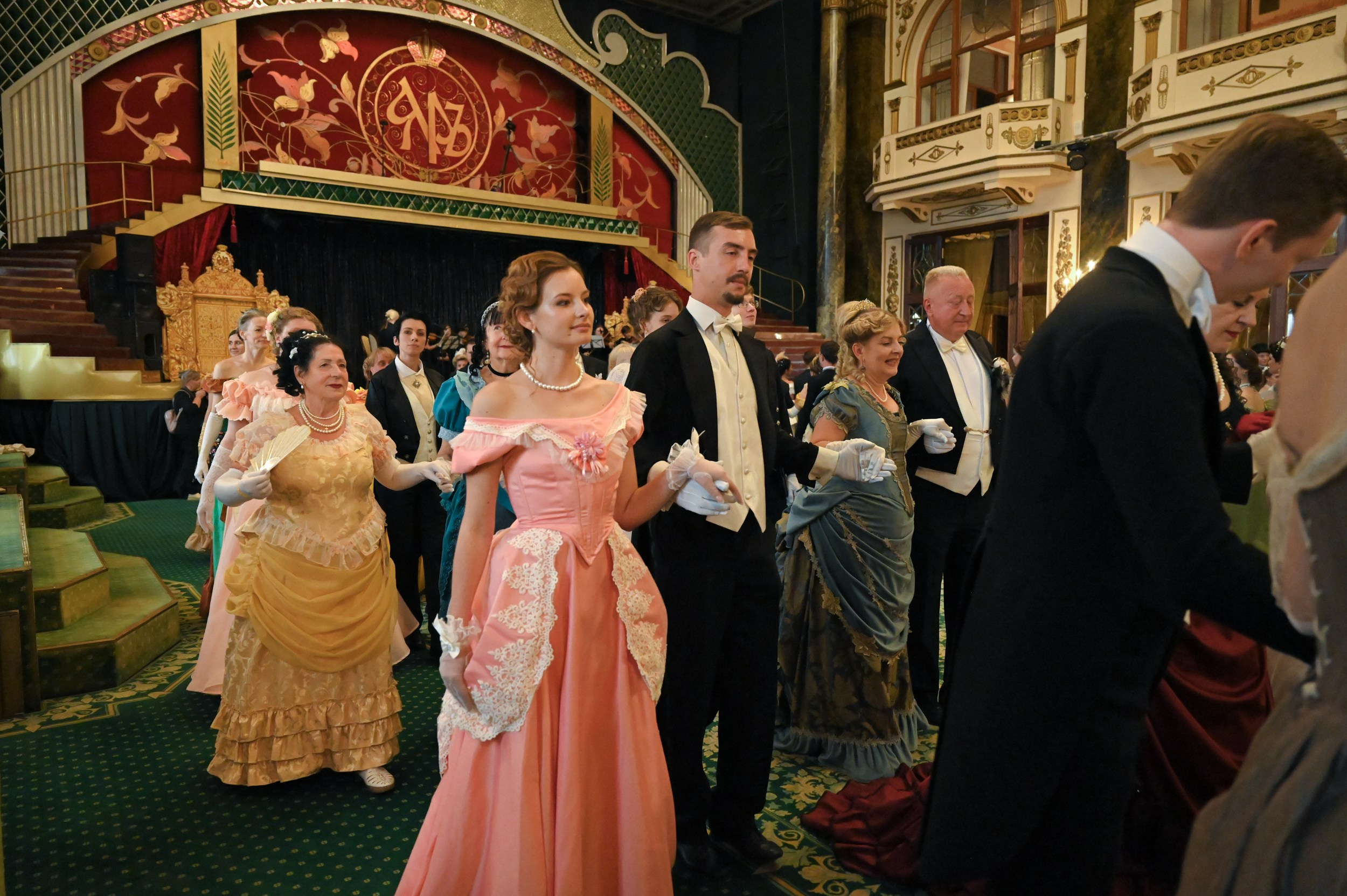 Бал в Яре. Фотосессии в Москве. Фотограф Жоголева Мария