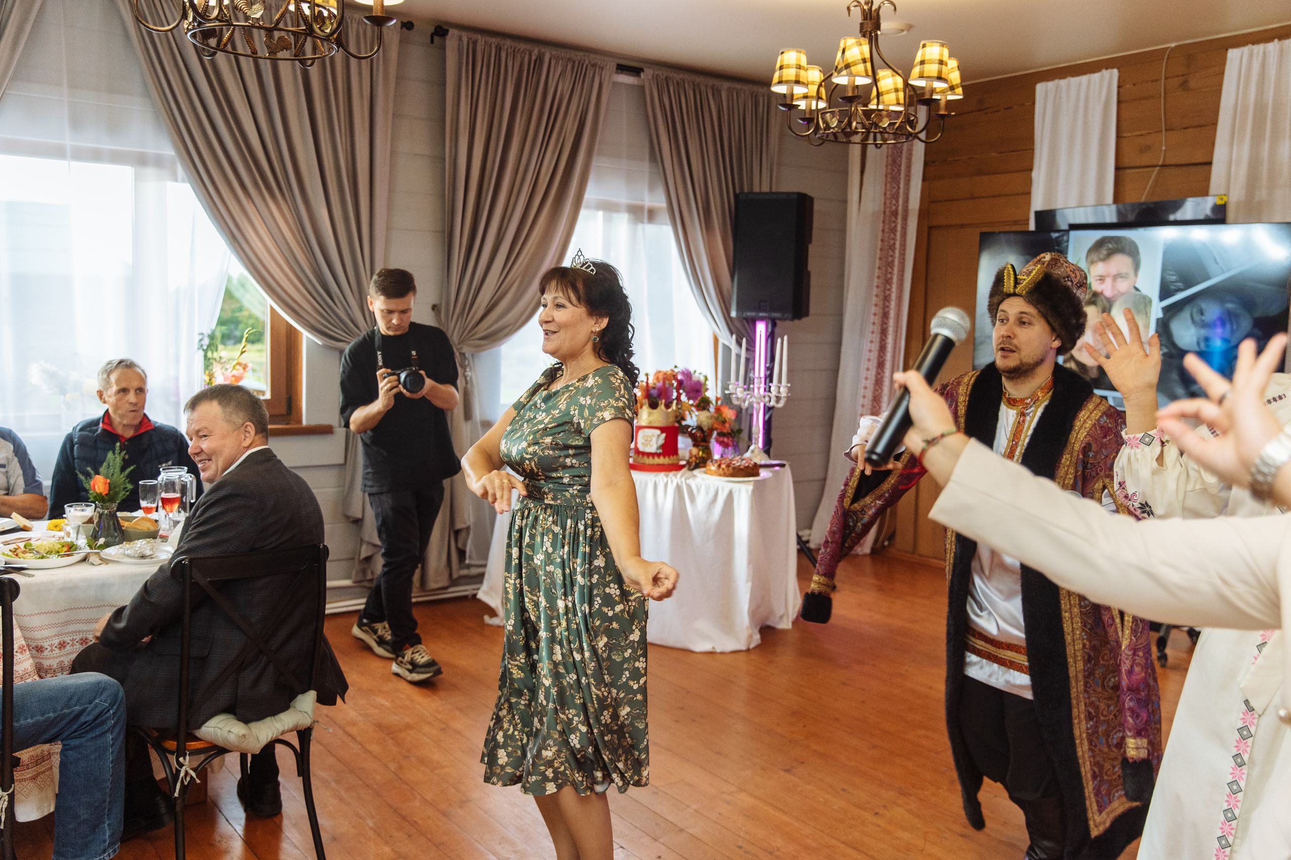 «Иван Васильевич меняет профессию» Юбилей. Свадебный и семейный фотограф в Улан-Удэ