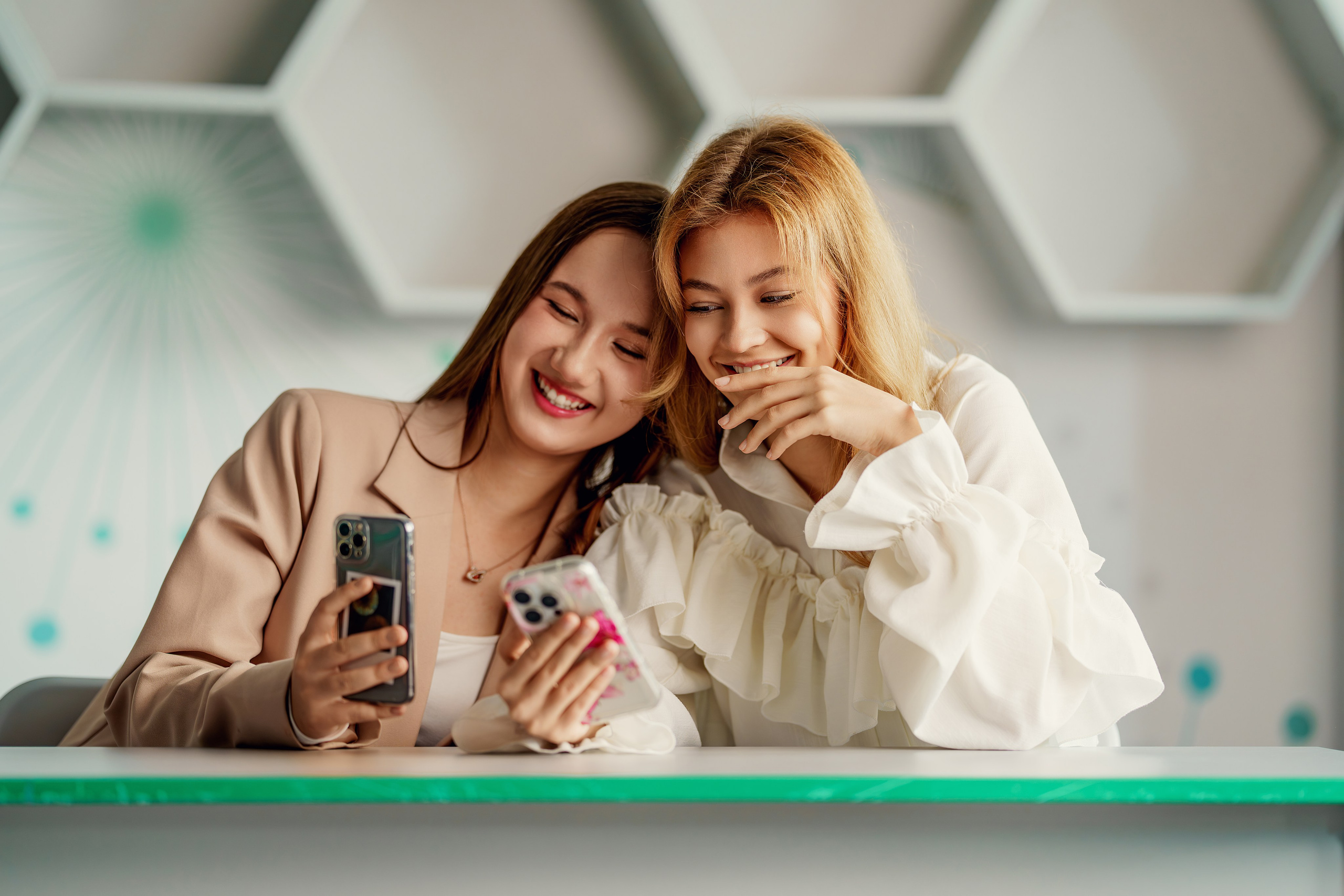 Современные выпускные альбомы. Мы делаем не просто альбомы, а стильные фотокниги