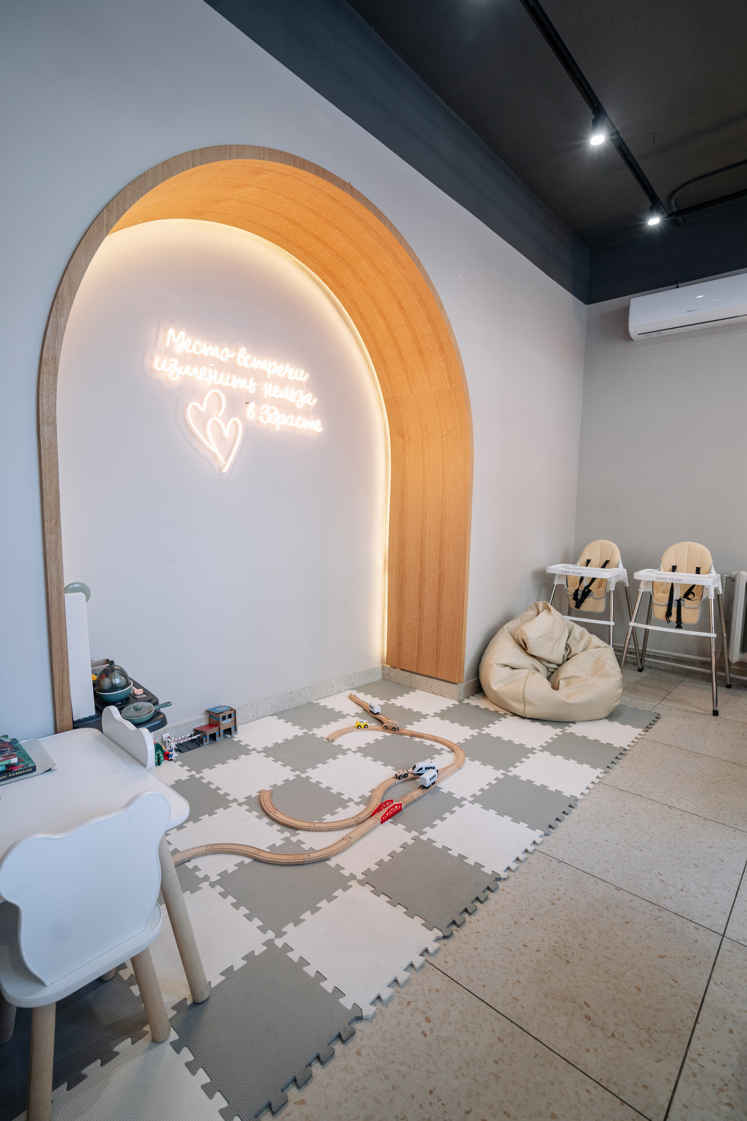 Кофейня. Фотограф Александр Иванов