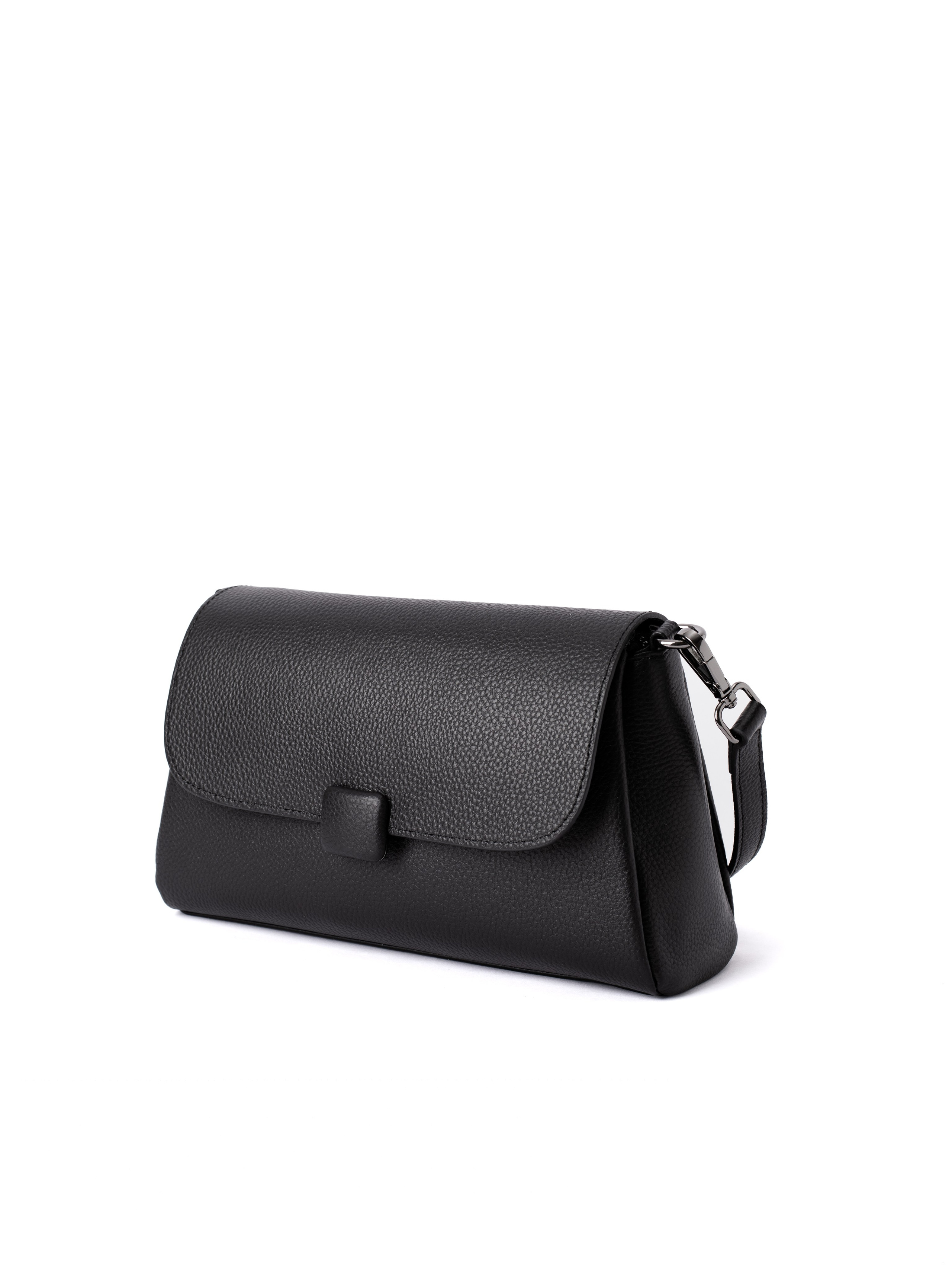 Женские сумки. Фотостудия предметной и модельной съёмки для маркетплейсов