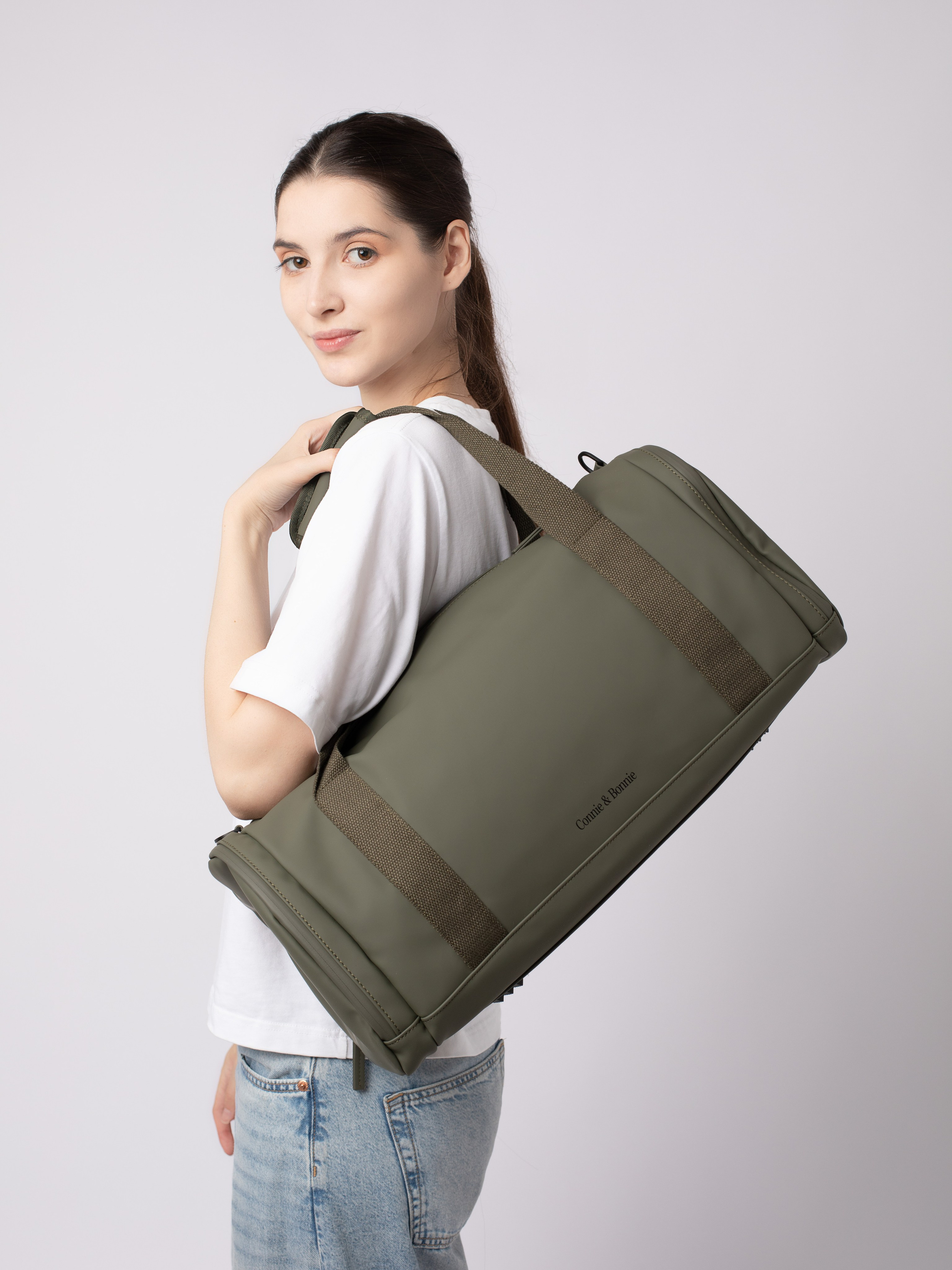 Женские сумки. Фотостудия предметной и модельной съёмки для маркетплейсов