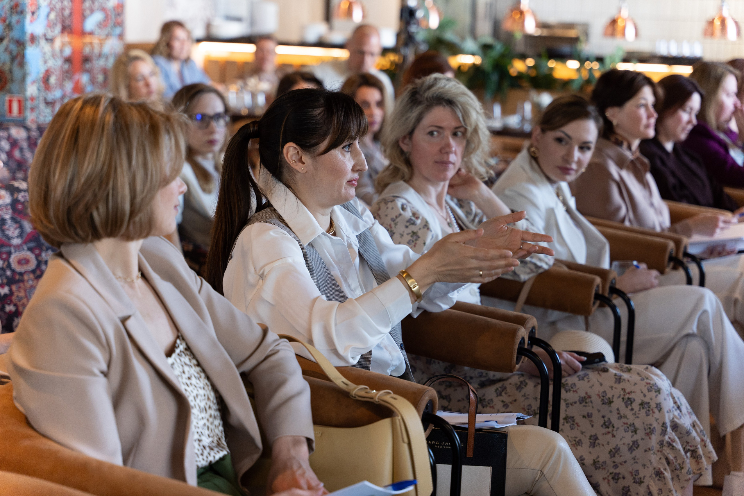 TINAoTEAM: конференция V. Портретный и репортажный фотограф в Москве Разуменко Роман