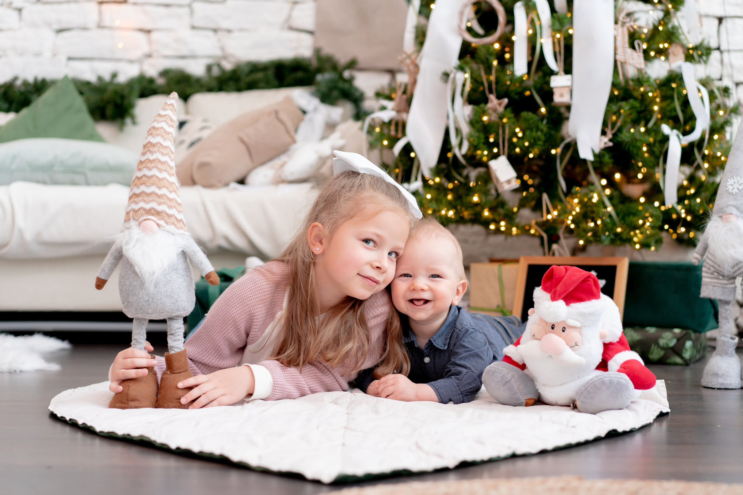 Новогодняя семейная фотосессия. Детская, семейная фотостудия в Санкт-Петербурге