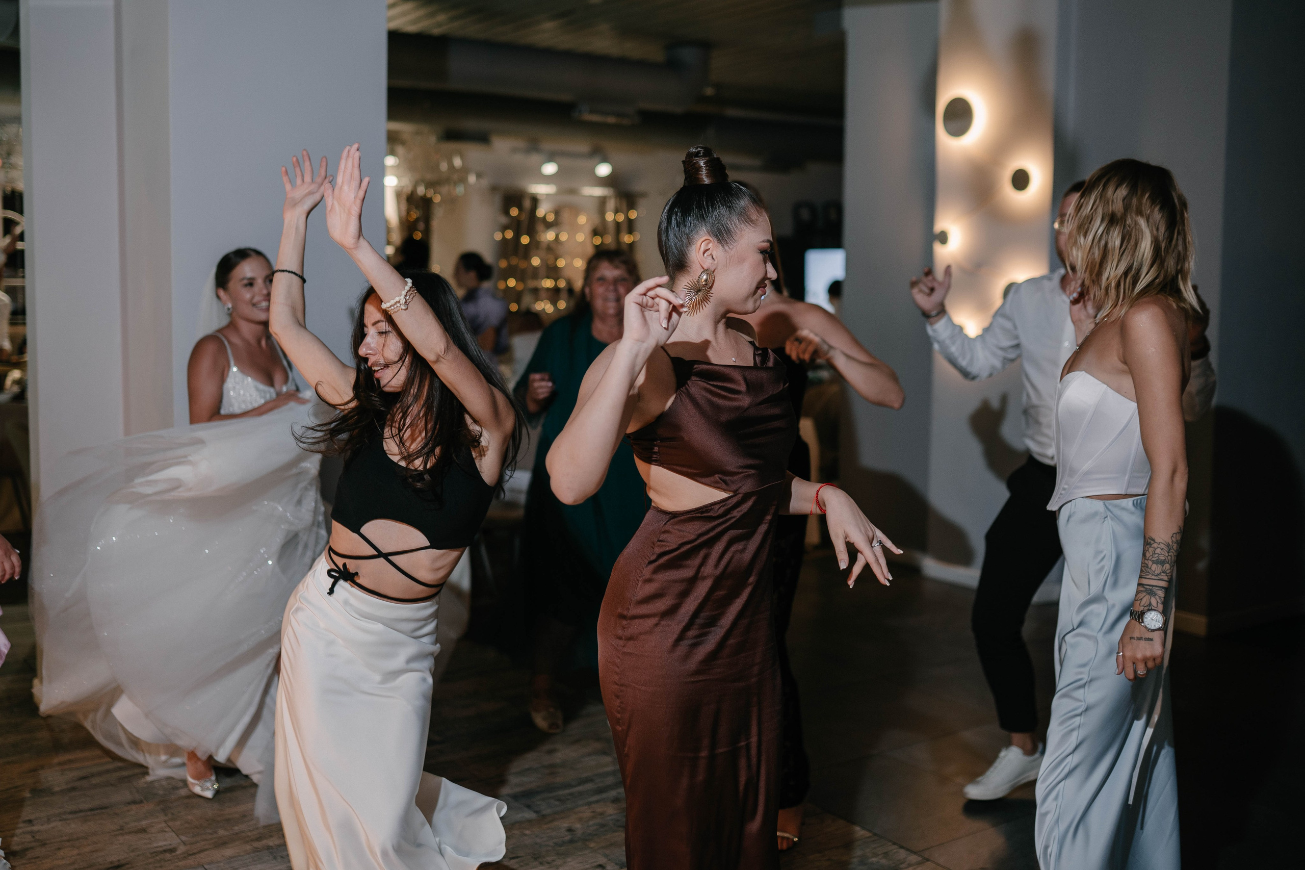 Нанфу и Александра. Первая встреча, лавстори, церемония и банкет. Фотограф Чита. Индивидуальные портреты, LoveStory, свадьбы