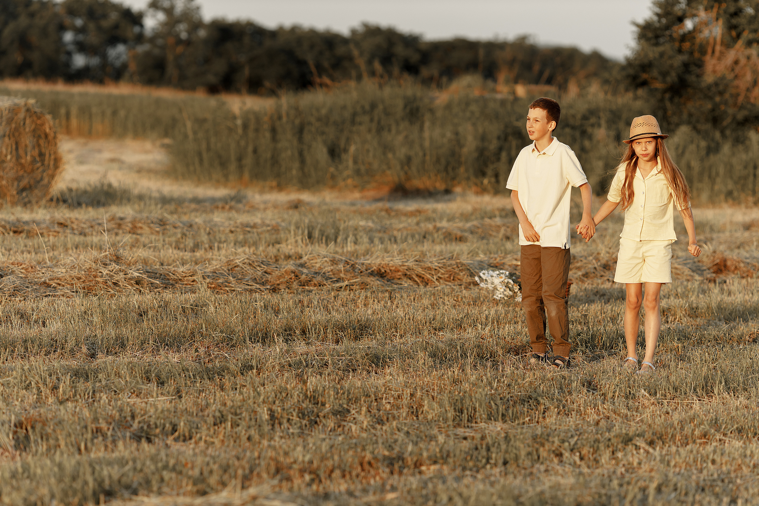 Поле закат лето. Свадебный и семейный фотограф  во Владивостоке Ольга Украинец