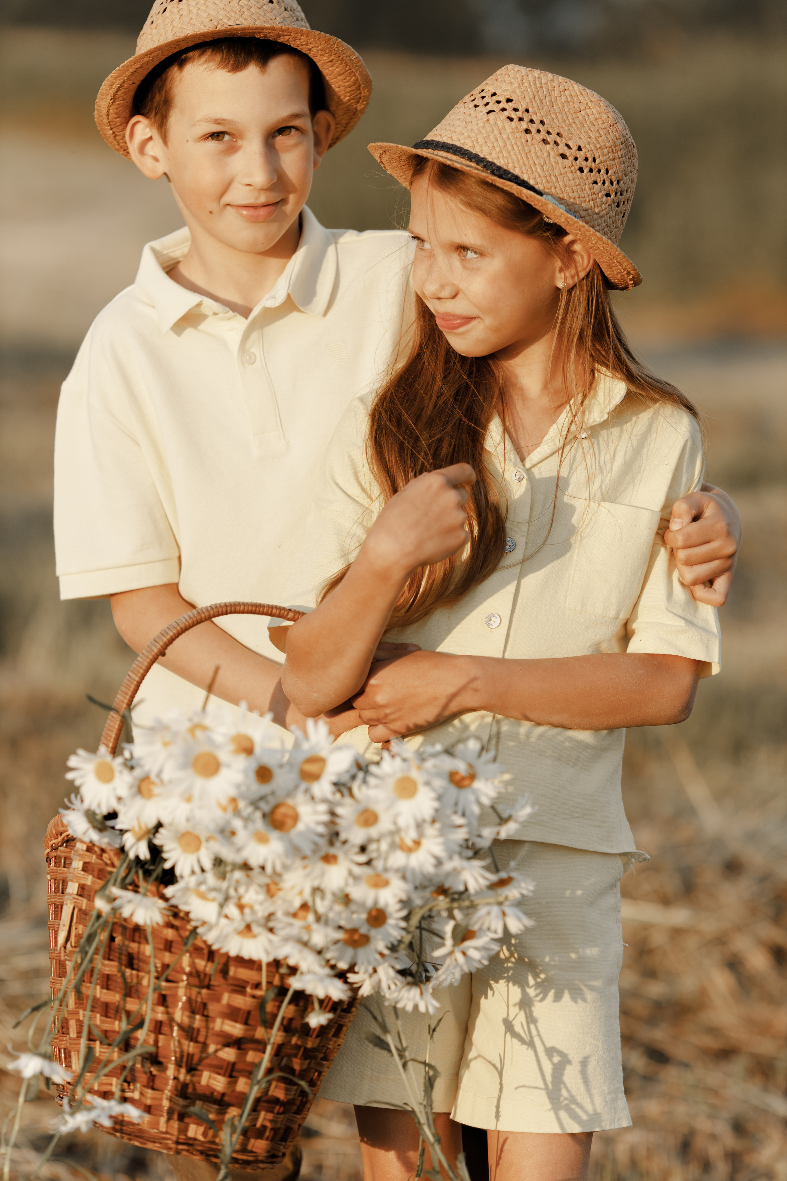 Поле закат лето. Свадебный и семейный фотограф  во Владивостоке Ольга Украинец