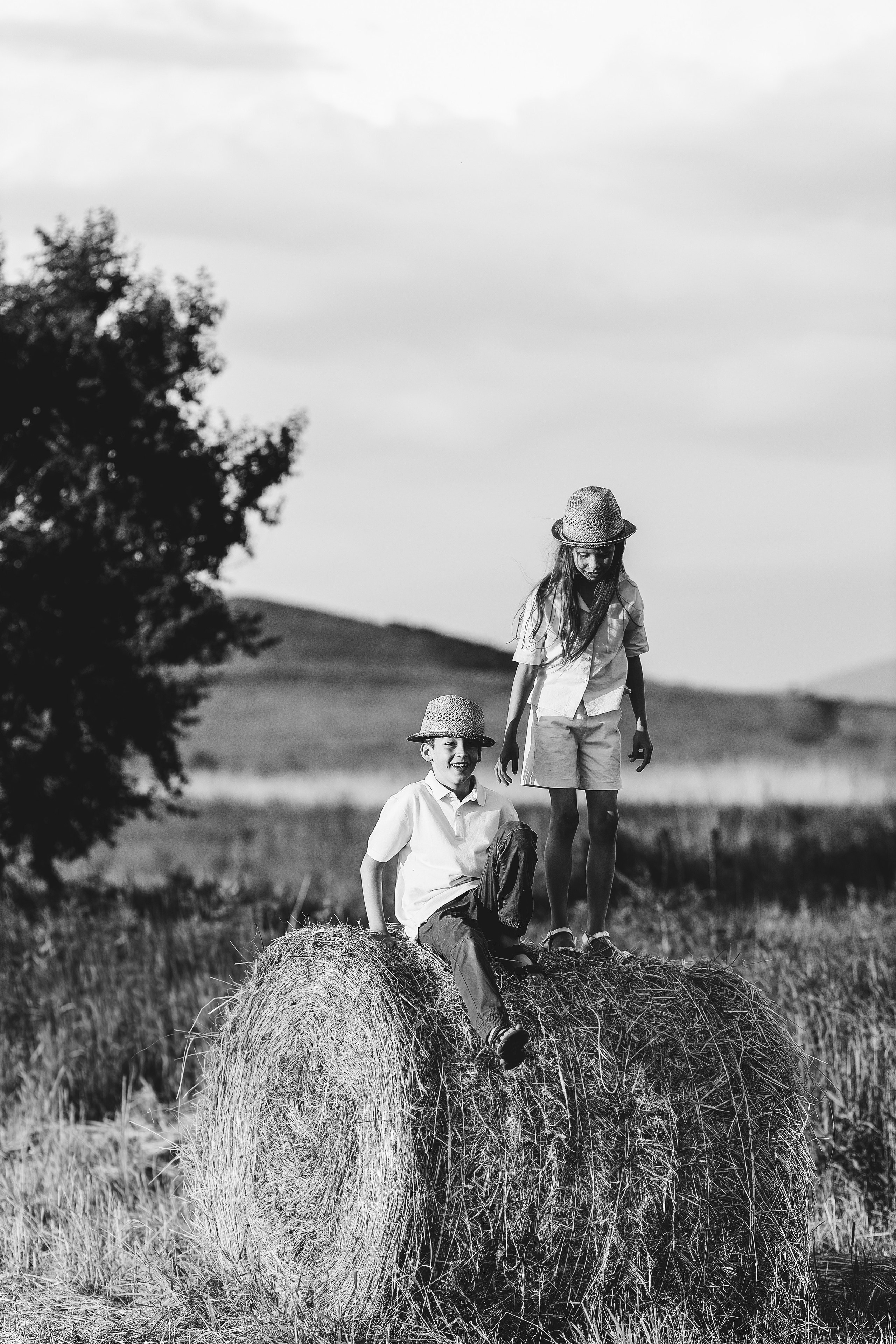 Поле закат лето. Свадебный и семейный фотограф  во Владивостоке Ольга Украинец