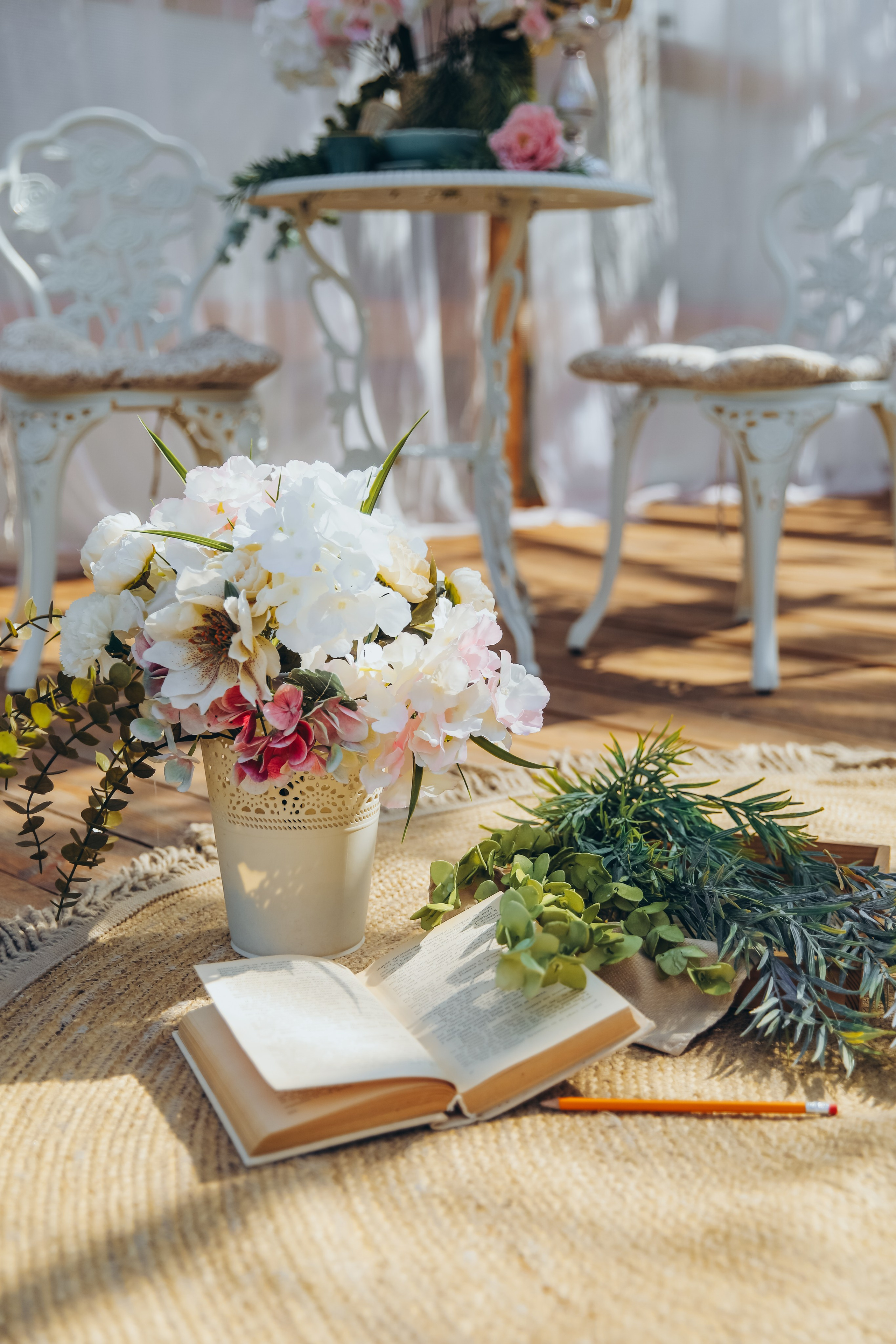 Уличная локация «Лесной дом». Фотостудия в Мариуполе «Берлога»