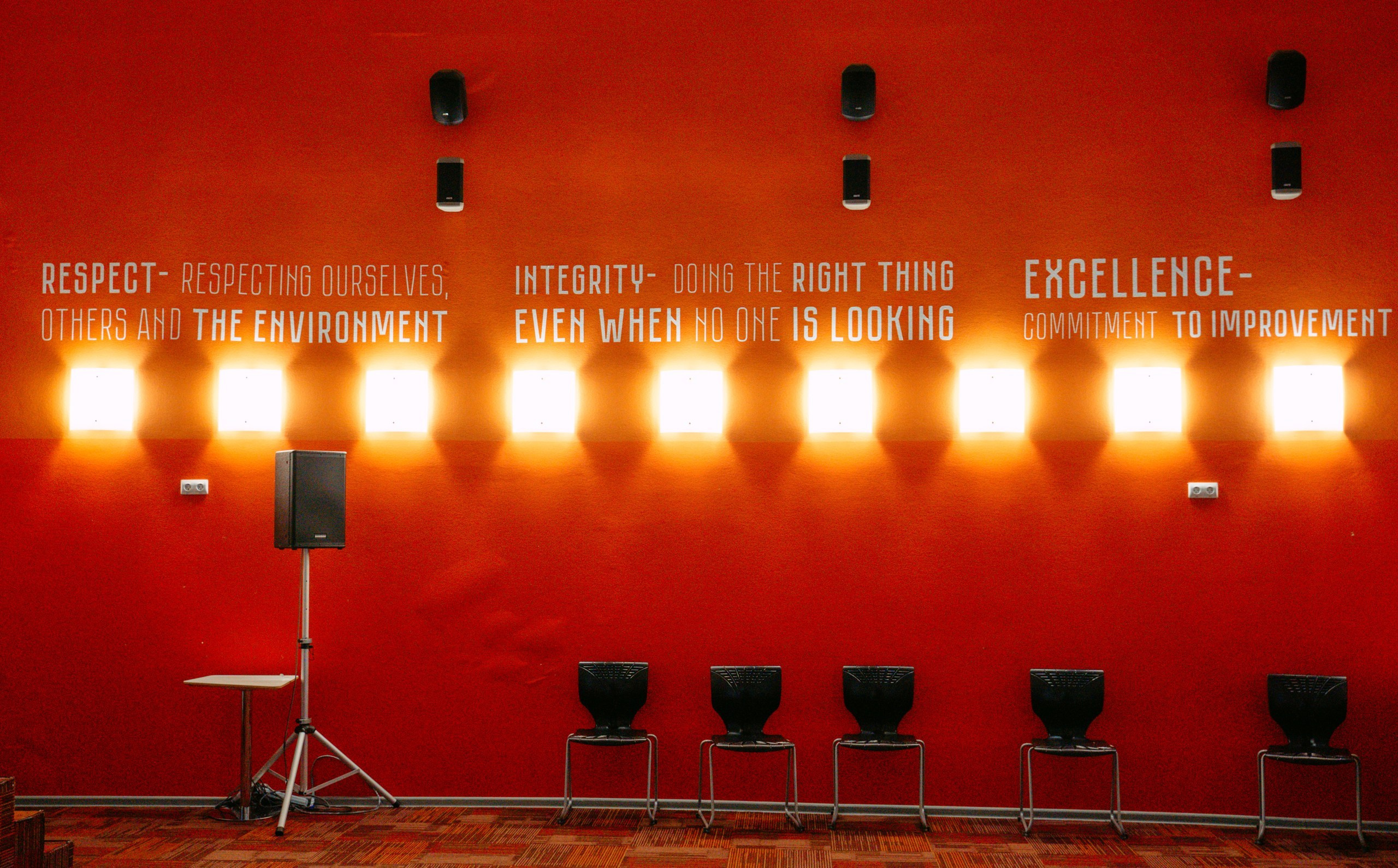 Международная школа Казани. Саша Копылов, фотограф в Казани