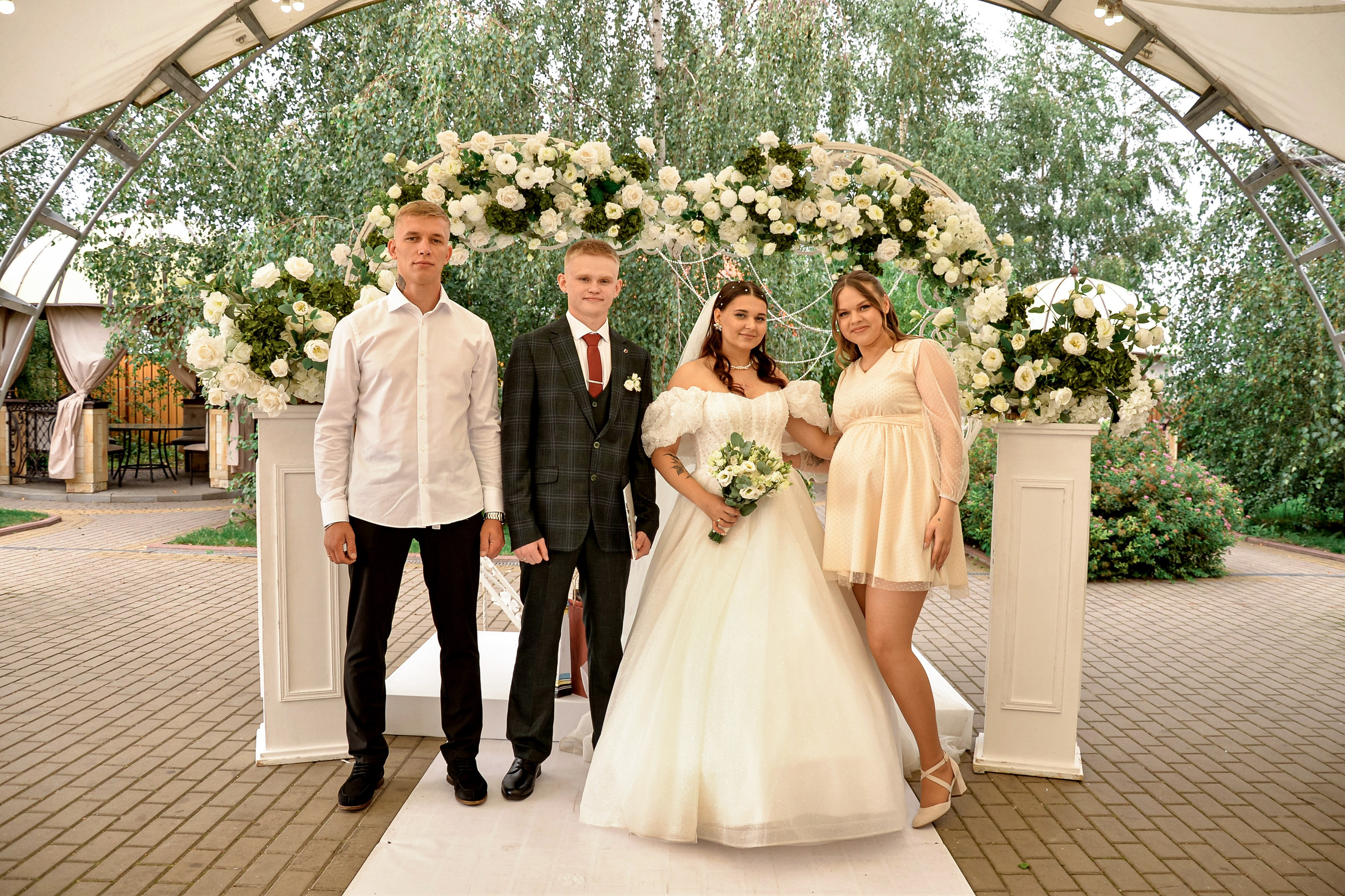 Карина и Саша. 5.09.25. Семейный и свадебный фотограф Галина Абакумова, фотосессии в Белгороде