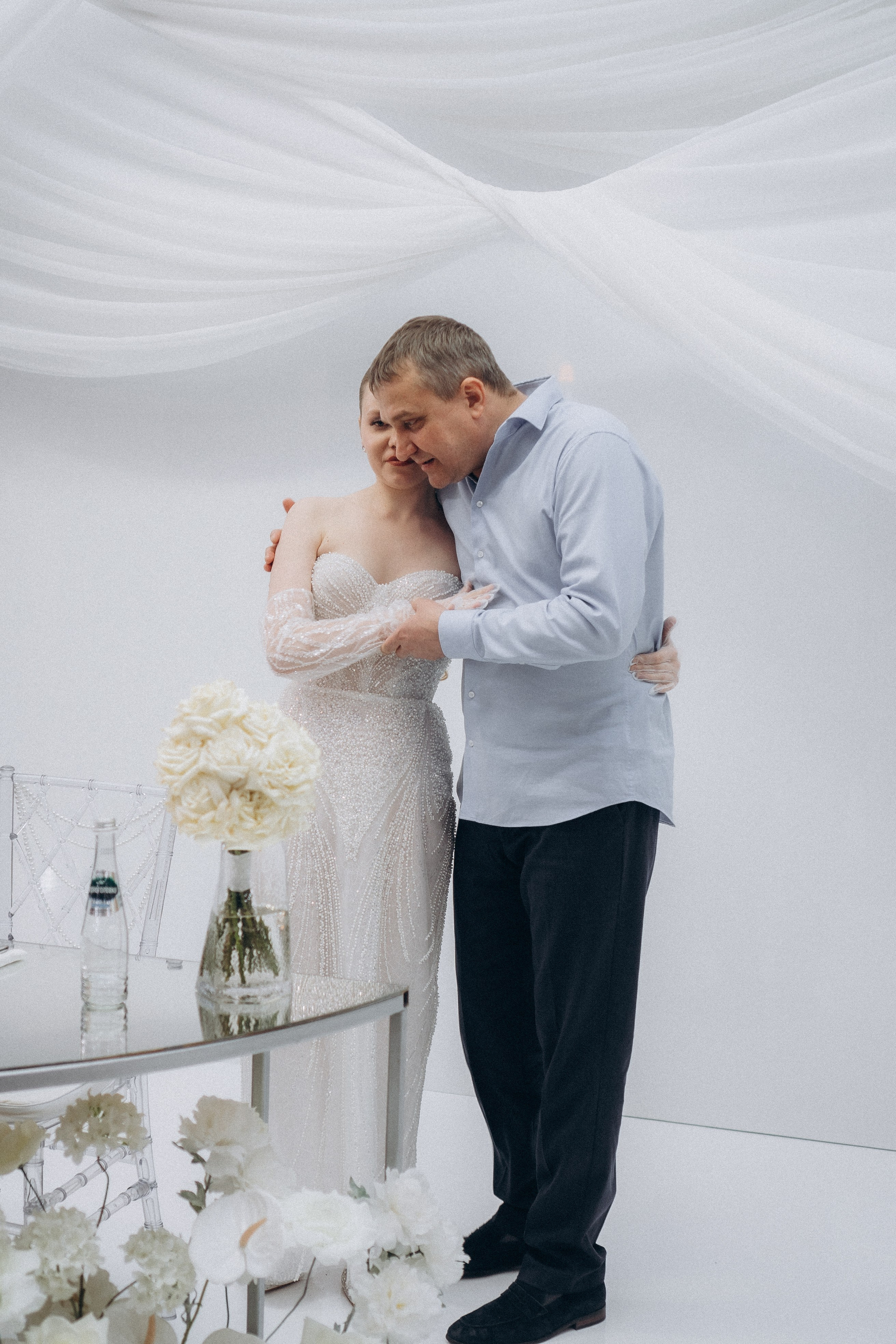 СВАДЕБНАЯ СЬЕМКА СБОРОВ В ОТЕЛЕ И ВЫЕЗД НА ЦЕРЕМОНИЮ (СНЯТО В СИБИРЕ В НИЖНЕВАРТОВСКЕ). Профессиональный фотограф, Санкт-Петербург — Виктория Богомолова