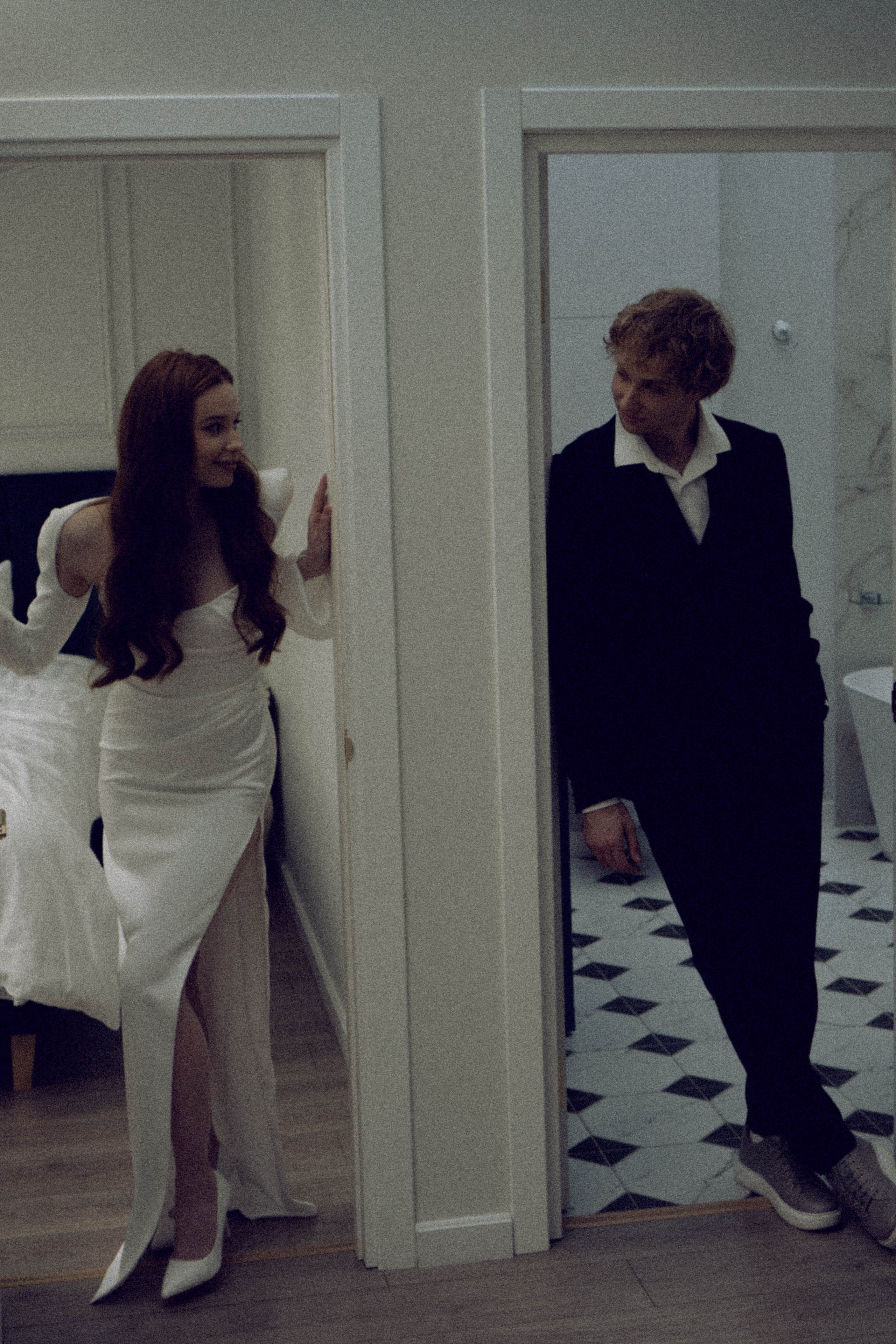 СВАДЕБНАЯ СЬЕМКА В ОТЕЛЕ. СБОРЫ ЖЕНИХА И НЕВЕСТЫ И ТАКЖЕ ТОР И ПОДГОТОВКА К ПРОГУЛКЕ. Профессиональный фотограф, Санкт-Петербург — Виктория Богомолова