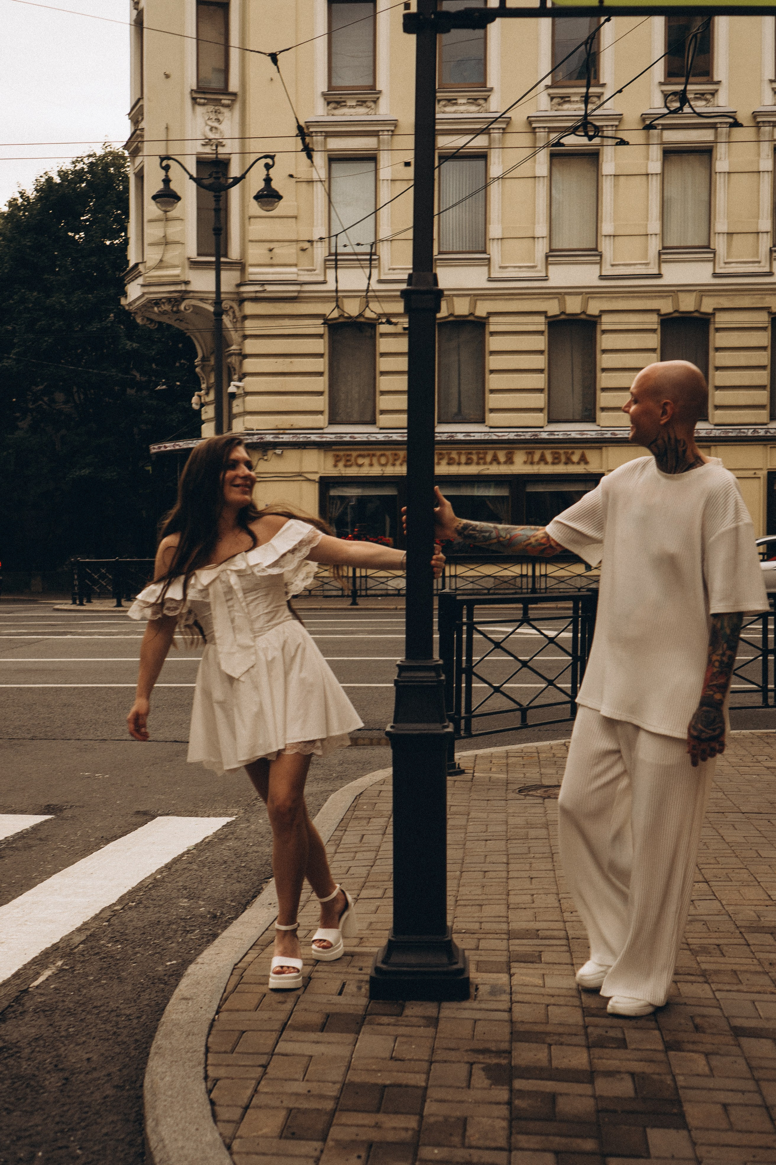 СВАДЕБНАЯ ПРОГУЛКА ПО ТАВРИЧЕСКОМУ САДУ И НЕВСКОЙ РАТУШЕ. Профессиональный фотограф, Санкт-Петербург — Виктория Богомолова