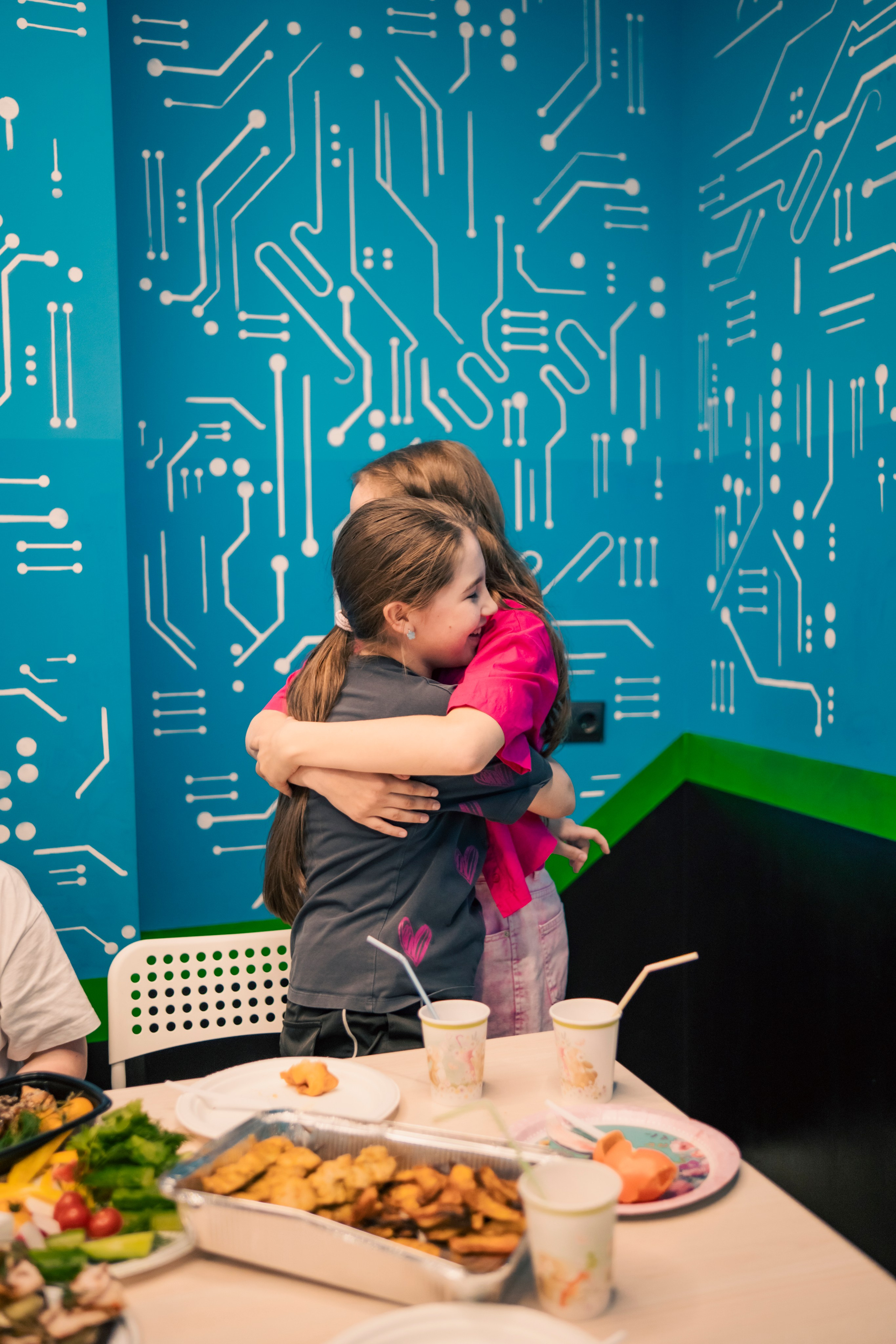 VR April-May. Felixtones