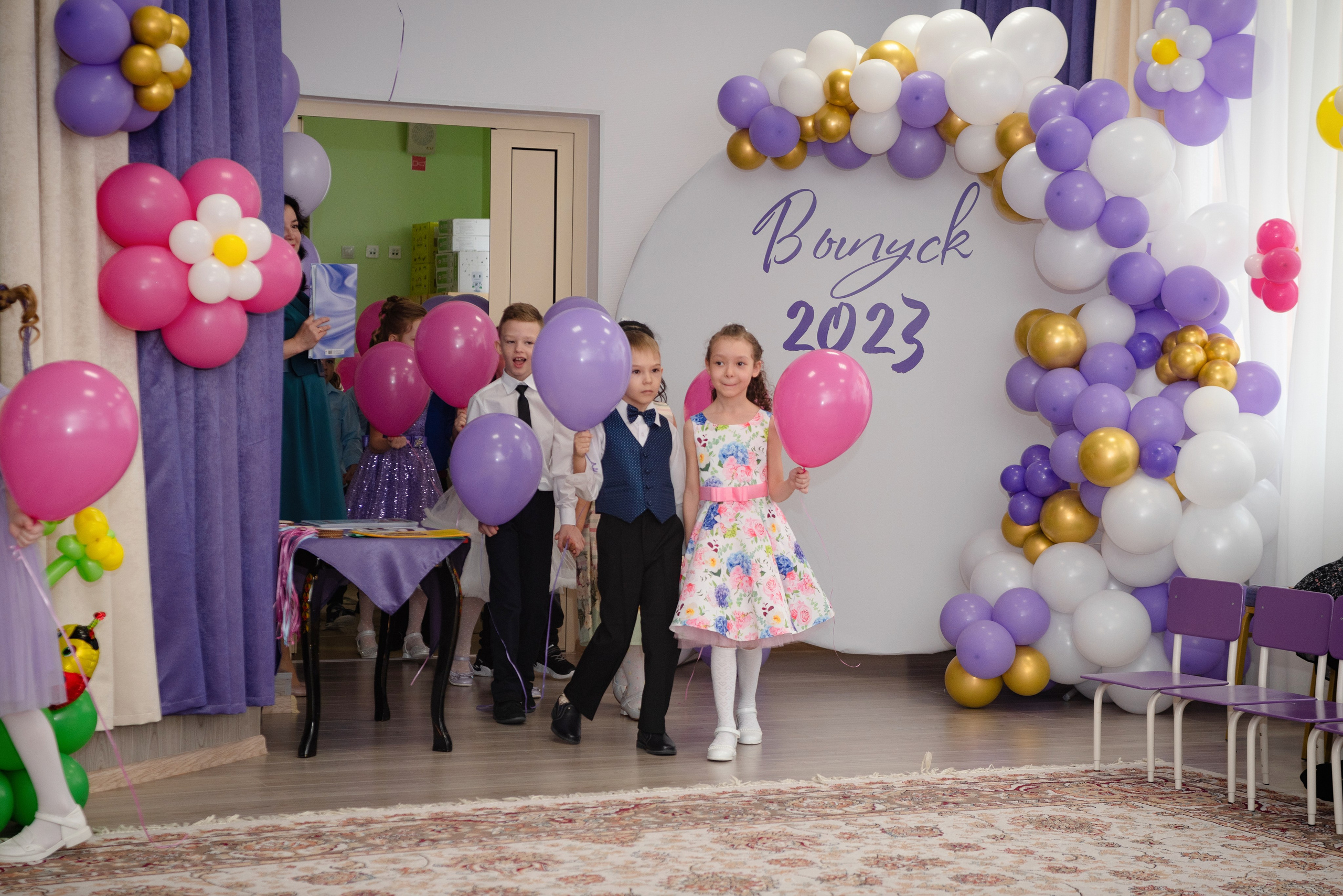 выпускные фотокниги Сургут